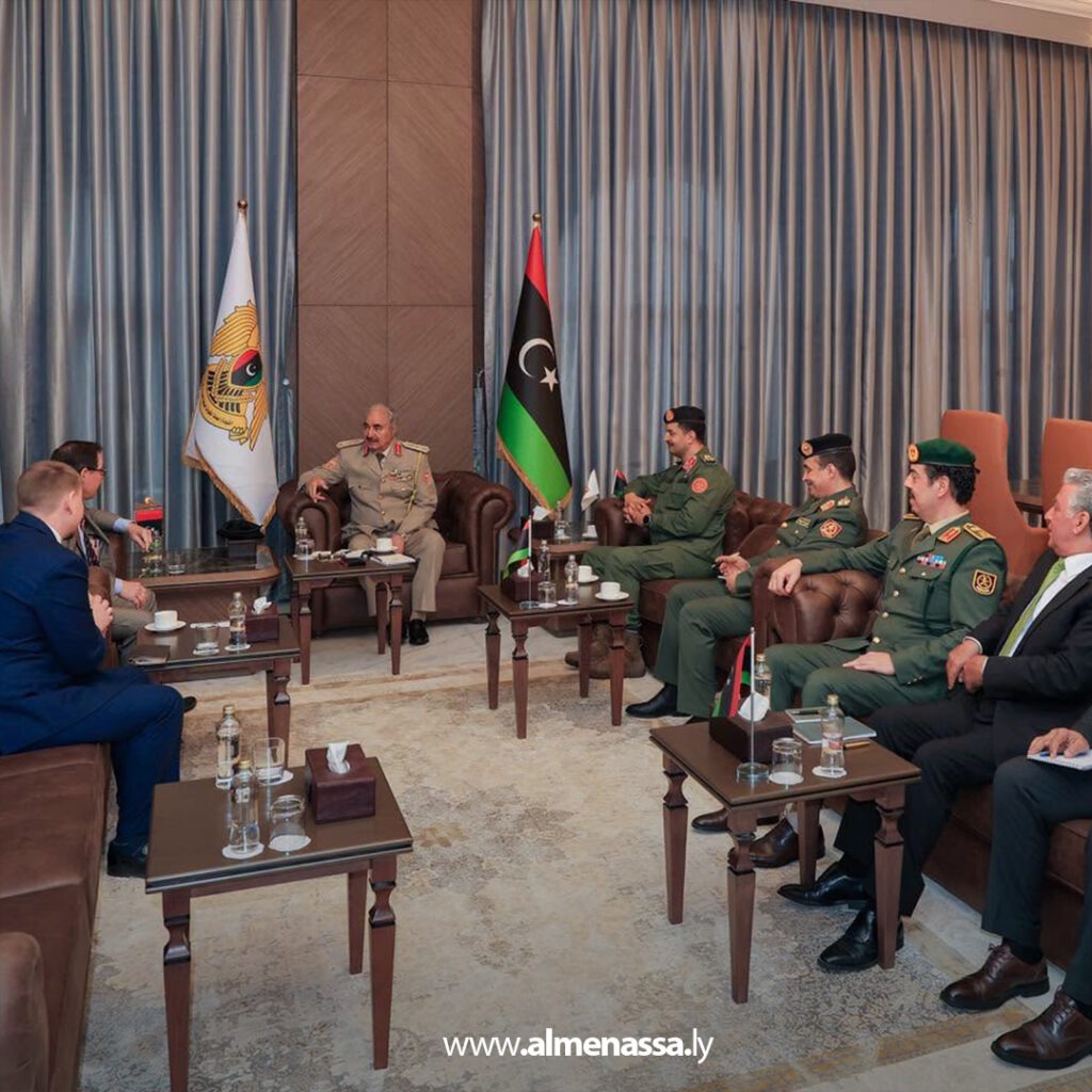 Extra 213 القائد العام يستقبل السفير الروسي ويبحثان تعزيز التعاون الأمني والعلاقات الثنائية