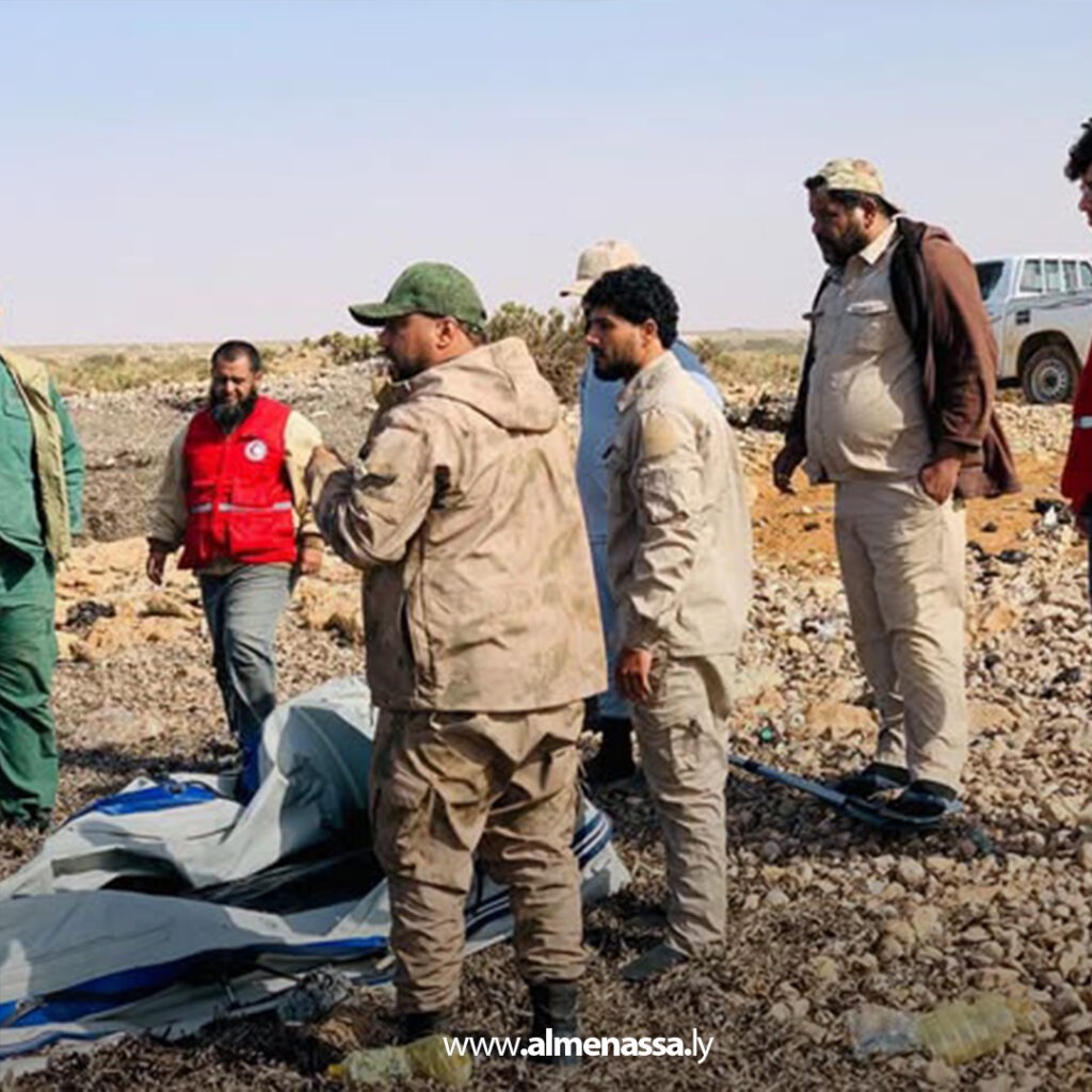 Extra 214.jpg1 214 الهلال الأحمر: إنقاذ 4 مهاجرين وانتشال 6 جثامين بعد 48 ساعة بحث قبالة طبرق