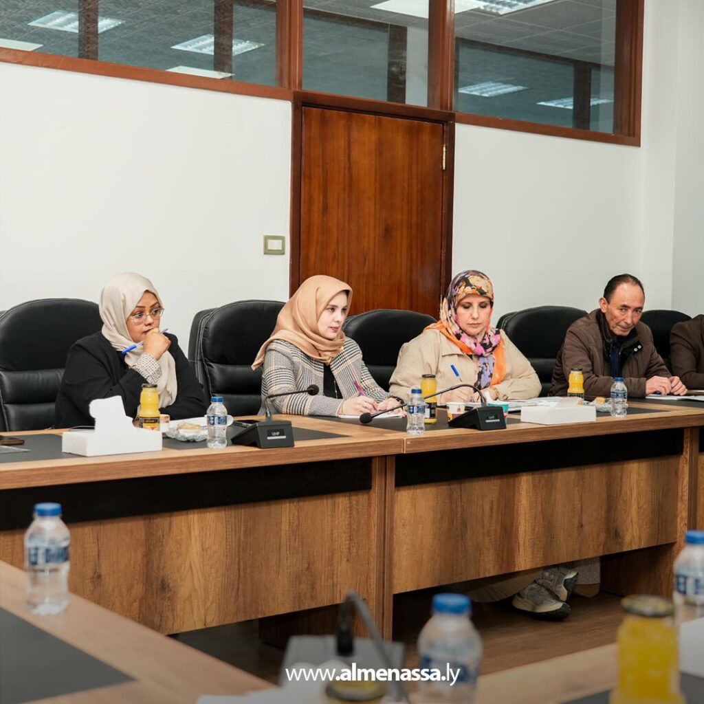 Extra 218 لجنة الخدمات بمجلس الدولة تناقش تحديات القطاع الصحي