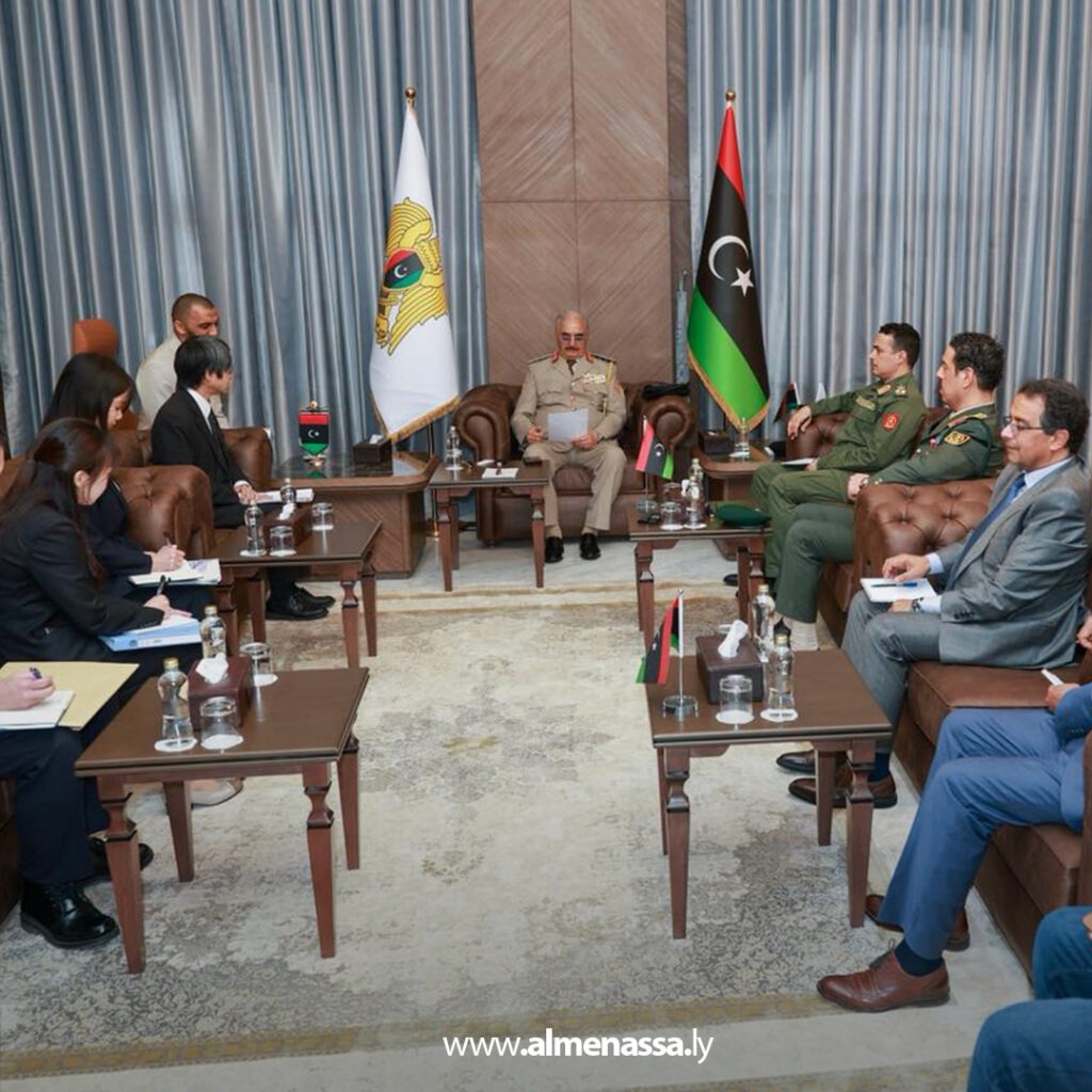 Extra 237 القائد العام يستقبل سفير اليابان في بنغازي ويبحثان التعاون في الإعمار والبنية التحتية