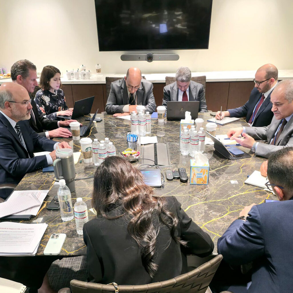 Extra 24.jpg8 24 محافظ ليبيا المركزي يناقش في واشنطن مع K2 Integrity رقابة الاعتمادات والامتثال المصرفي