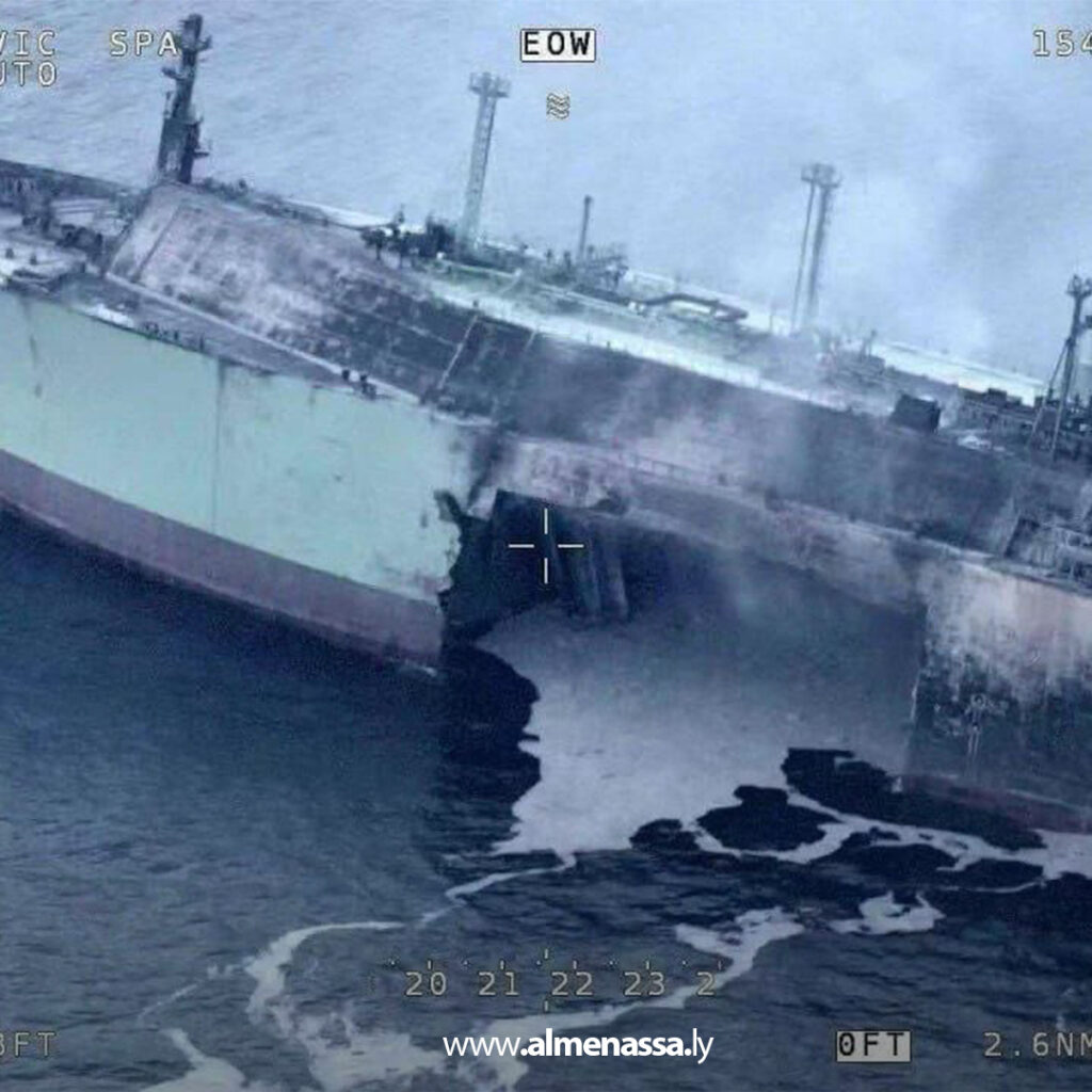 Extra 25.jpg1 25 السفينة الروسية تواصل انجرافها بعيدا عن السواحل الليبية وسط ظروف جوية قاسية