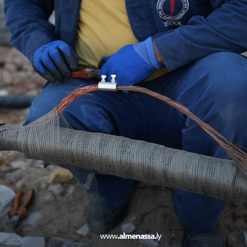 Extra 266.jpg1 266 إصلاح عطل كوابل الحديقة وسط بنغازي وإعادة التيار الكهربائي لكافة المناطق المتضررة