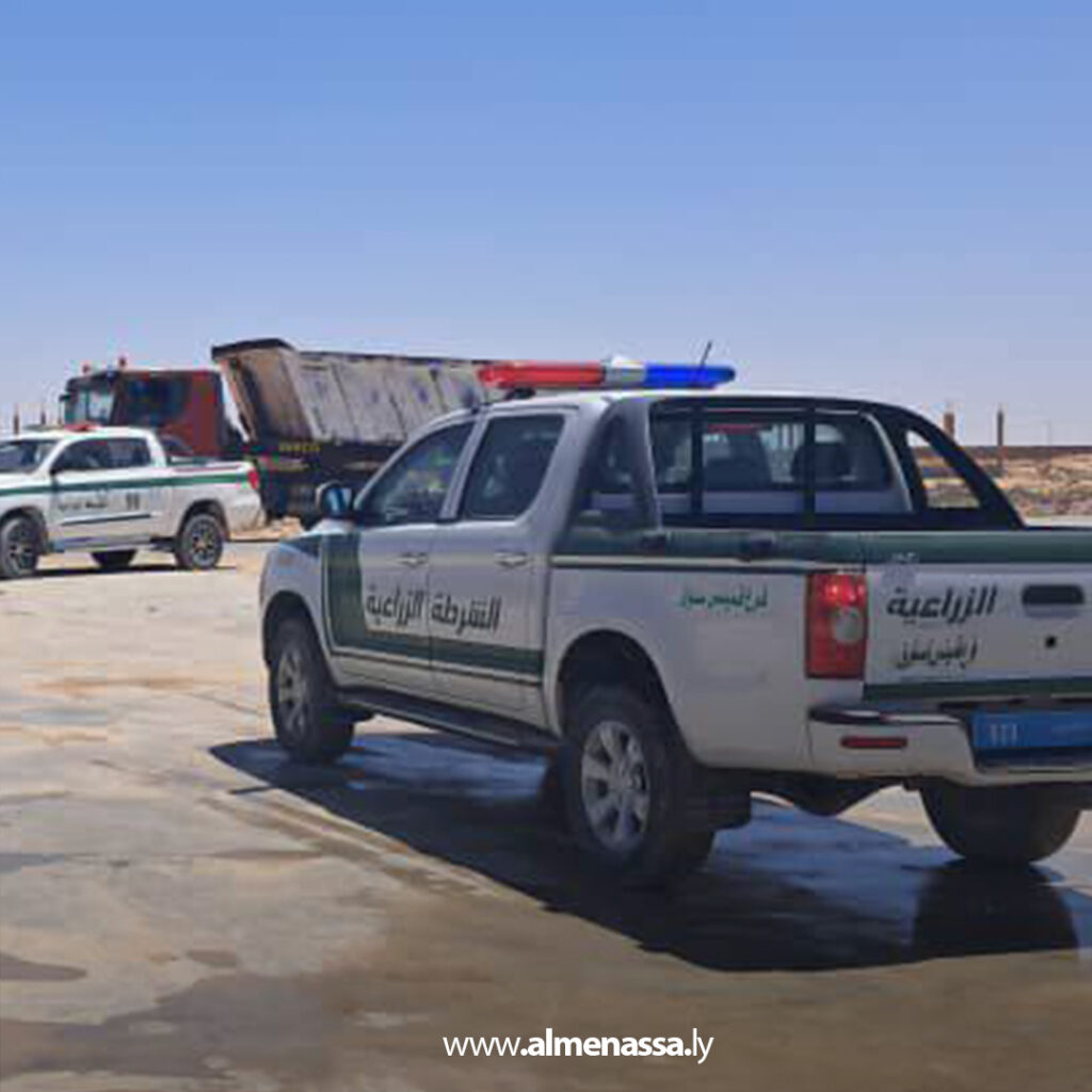 Extra 268.jpg1 268 الشرطة الزراعية بقمينس وسلوق تضبط مخالفات استخدام مياه النهر بتوصيلات غير قانونية