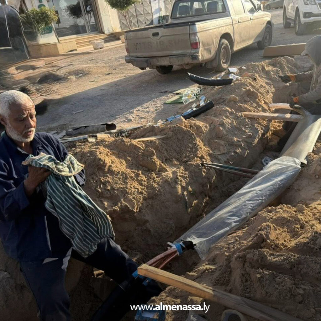 Extra 287.jpg1 287 إصلاح المغذي الرئيسي في طابلينو ببنغازي وإعادة التيار الكهربائي بدعم صندوق الإعمار وإشراف وزارة الكهرباء