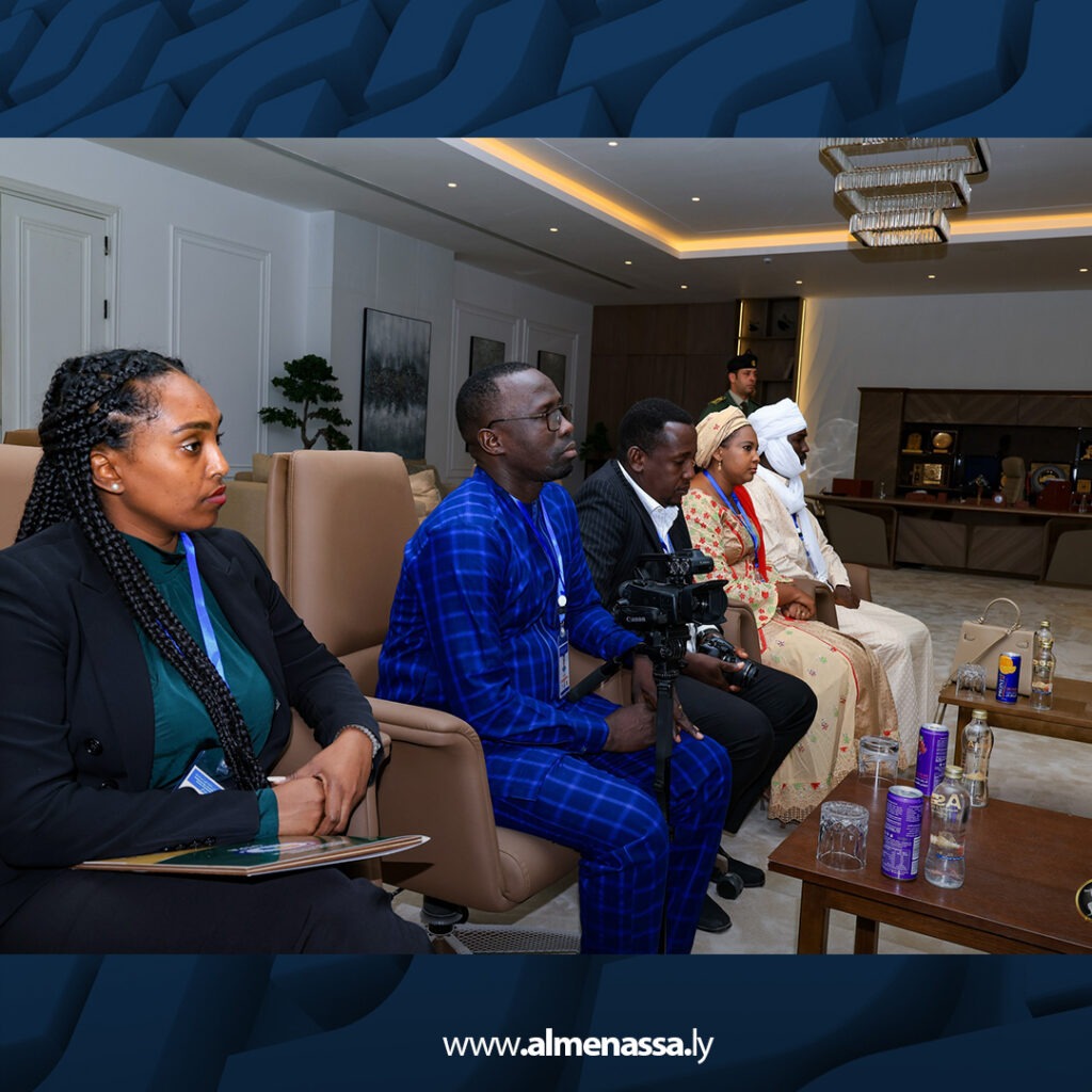 Extra 30.jpg9 30 رئيس الأركان العامة يستقبل وفد اتحاد التلفزة الخاصة بأفريقيا (UTPA)