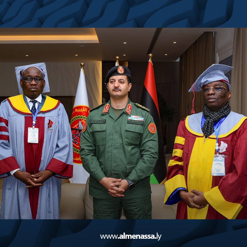 Extra 303.jpg1 303 رئيس الأركان العامة يستقبل وفد اتحاد التلفزة الخاصة بأفريقيا (UTPA)