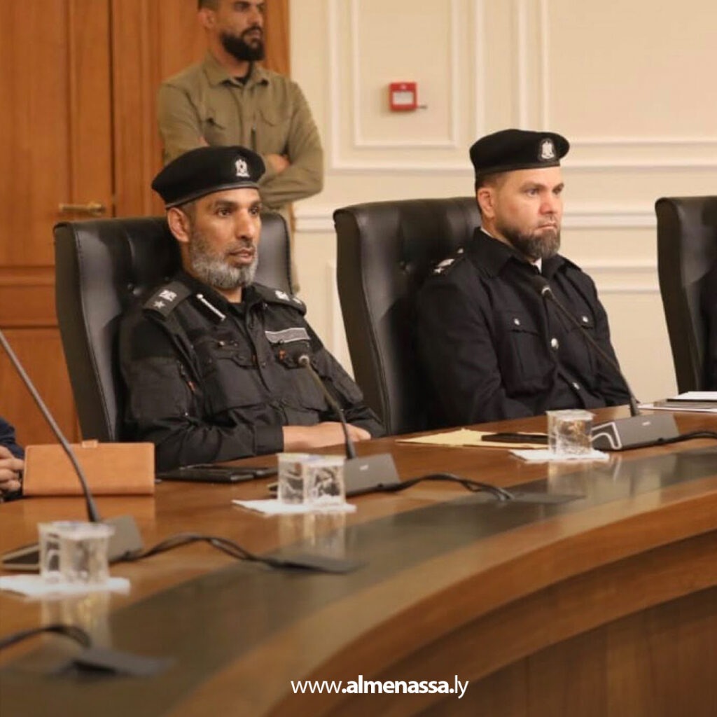 Extra 304 وزارة الداخلية تبحث ضبط آلية توزيع وقود الديزل