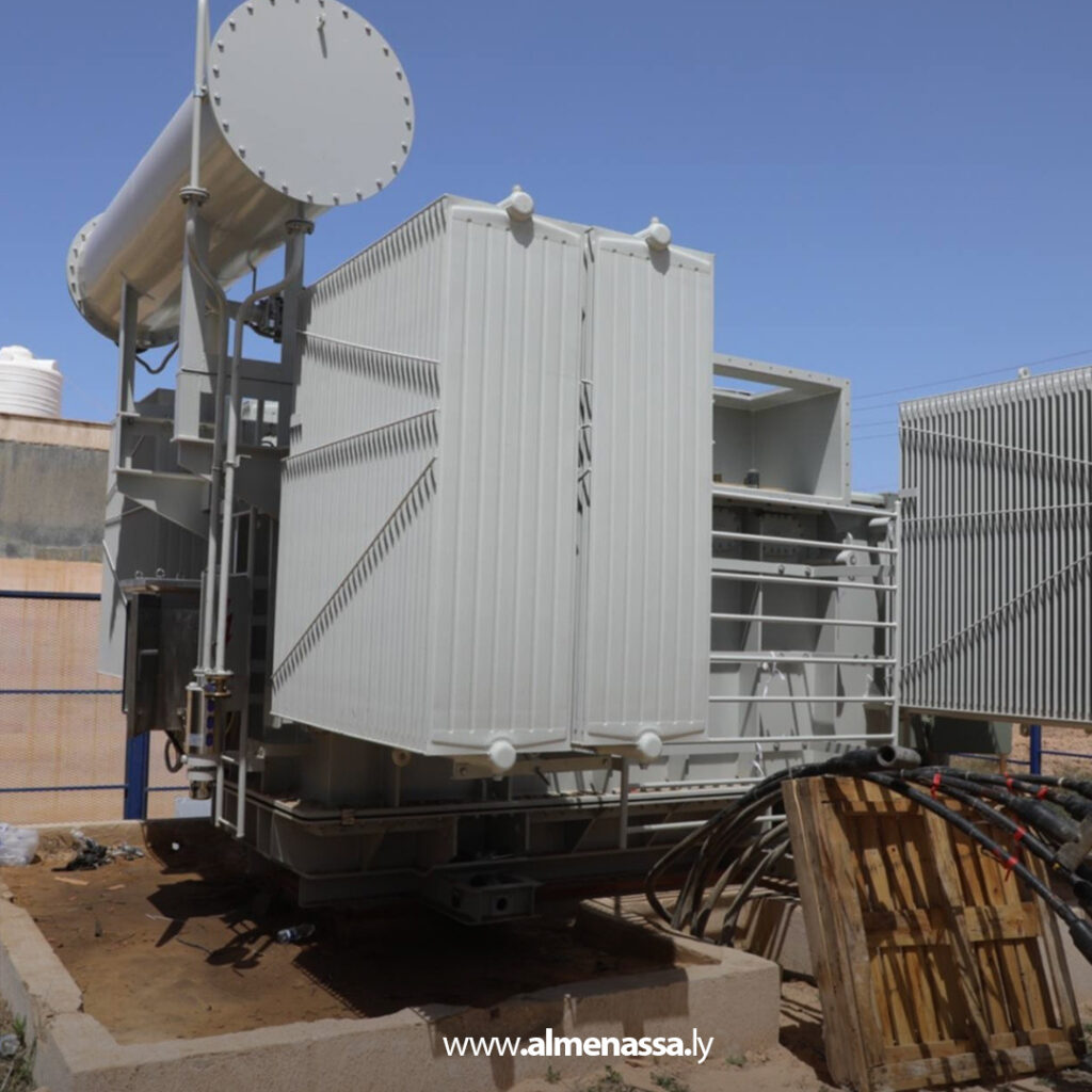 Extra 330.jpg1 330 شركة الكهرباء: التجهيز لتشغيل وشحن محول القدرة الجديد داخل محطة التبة