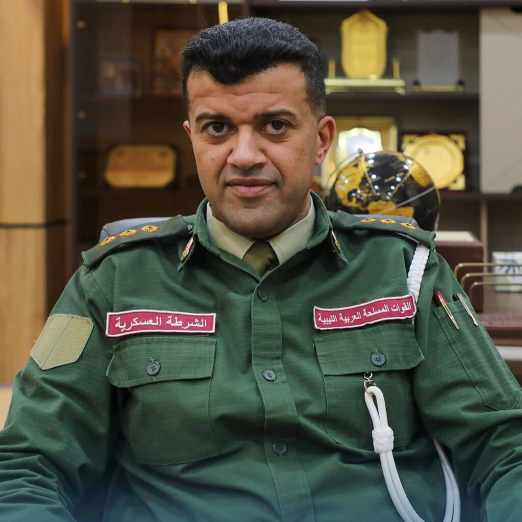 Extra 36.jpg5 36 رئيس لجنة متابعة السجون ومدير إدارة الشرطة العسكرية يبحثان آليات العمل داخل السجون العسكرية وتنفيذ العفو العام