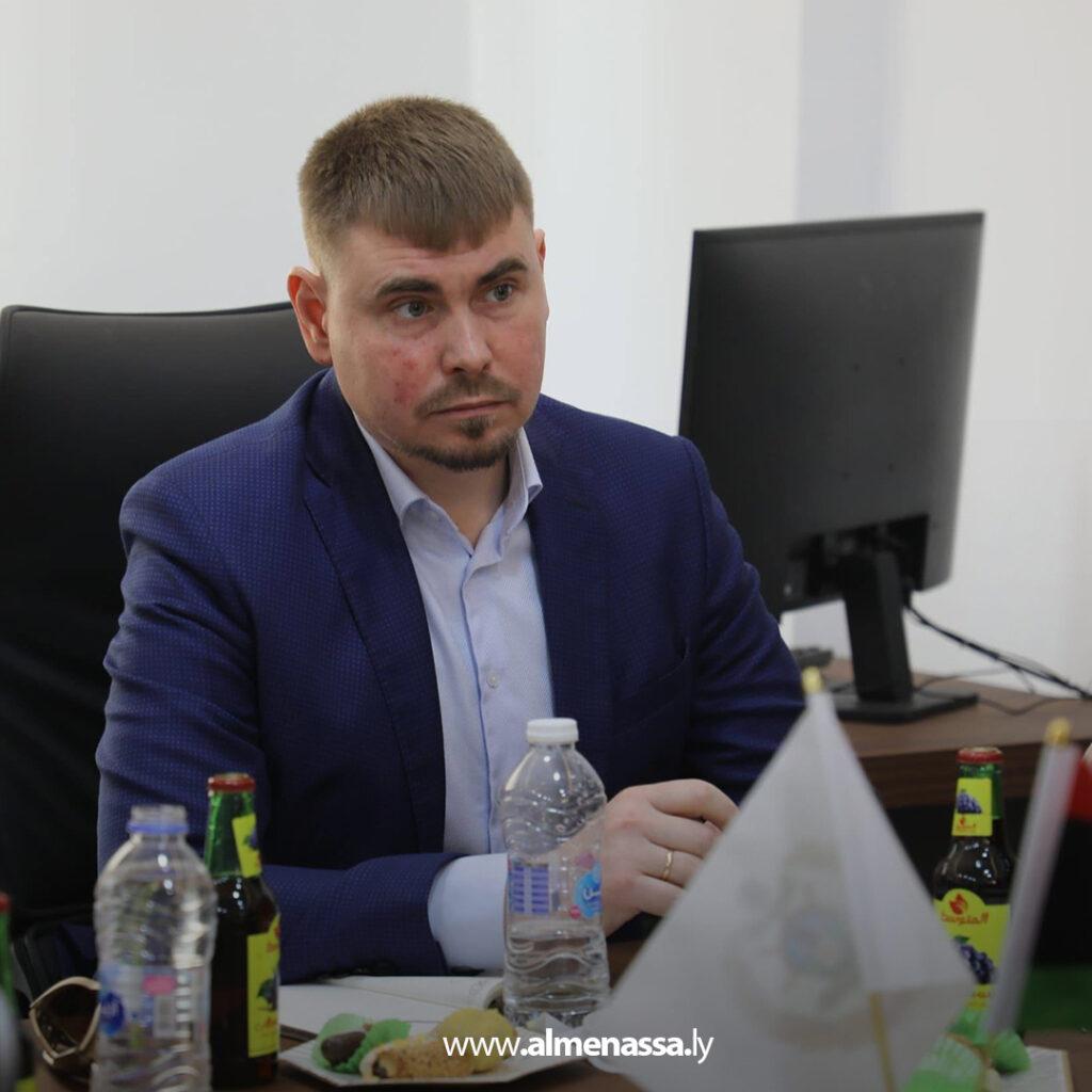 لجنة عسكرية ليبية روسية تبحث حل أزمة الناقلة الروسية في بنغازي 6 Extra 4.jpg11111 4