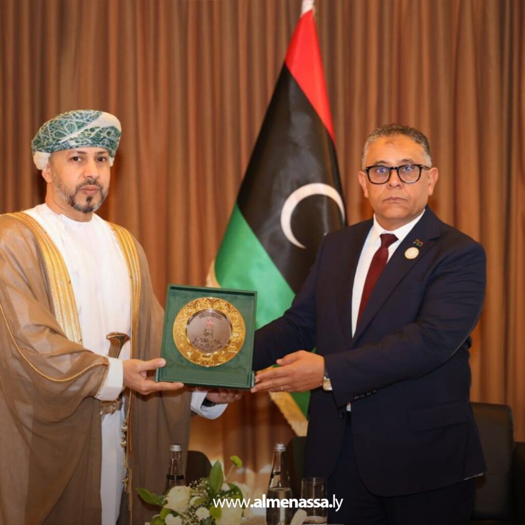 اجتماع لبحث آفاق التعاون وتطوير برامج الحماية الاجتماعية مع عمان 2 Extra 40.jpg1 40