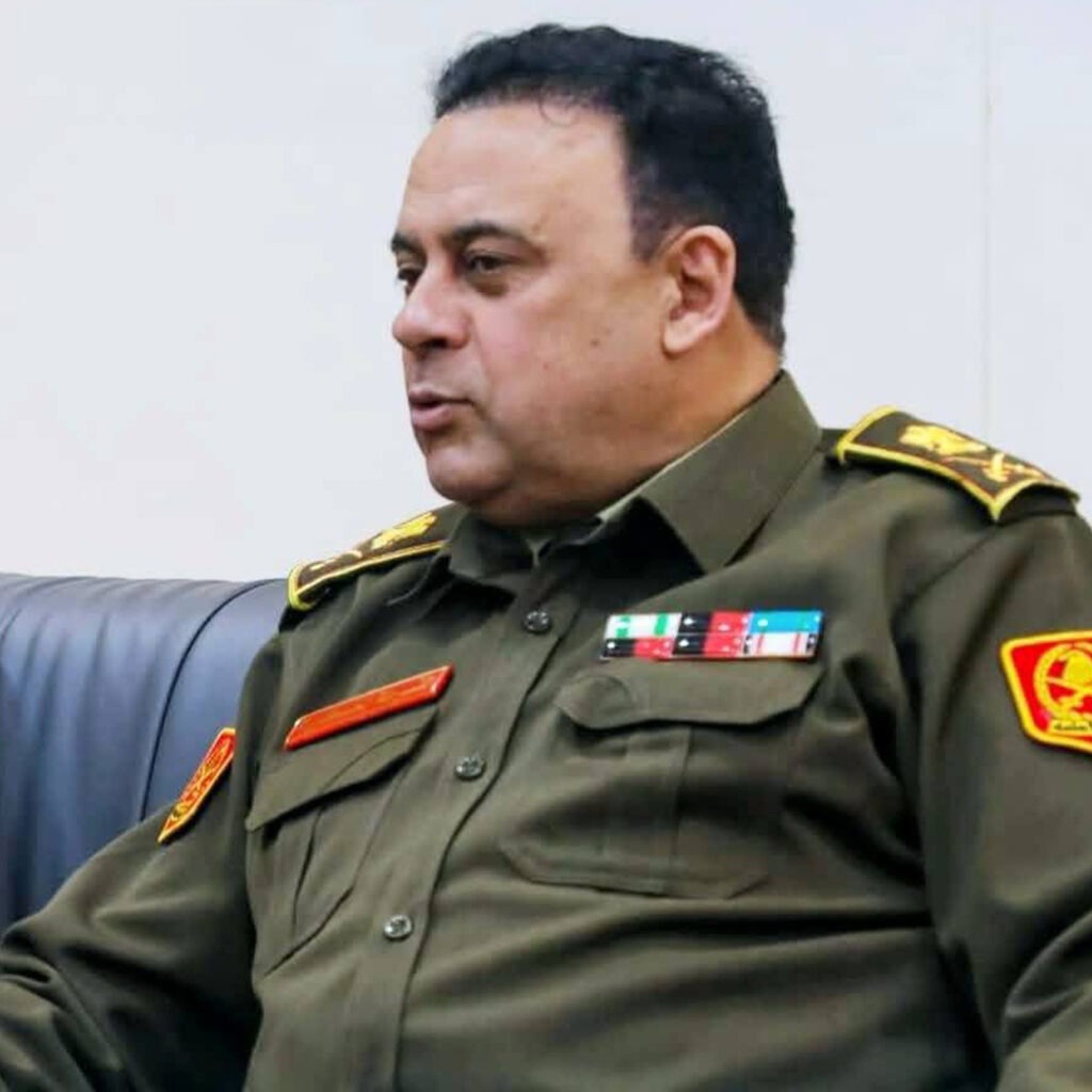 Extra 40.jpg4 40 رئيس لجنة متابعة السجون ومدير إدارة الشرطة العسكرية يبحثان آليات العمل داخل السجون العسكرية وتنفيذ العفو العام