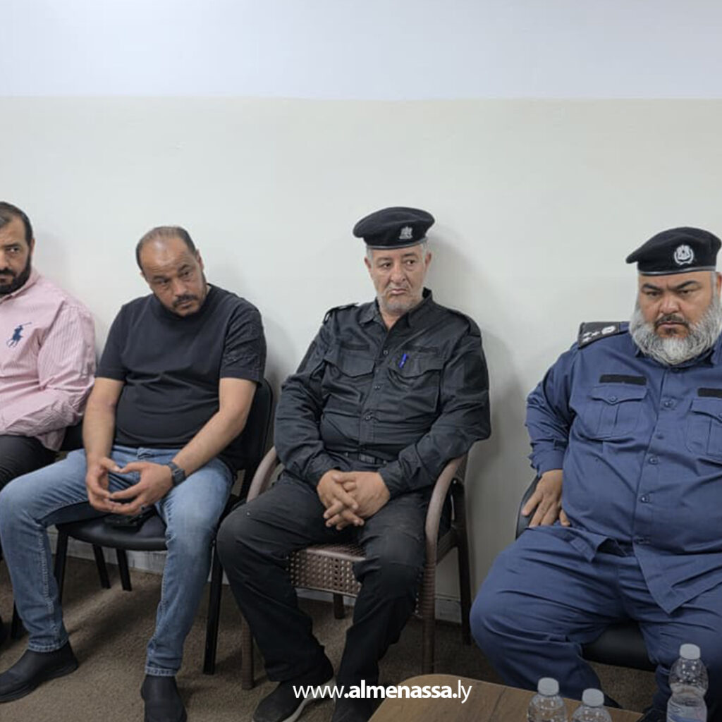 Extra 42.jpg6 42 مدير أمن الجفارة يبحث مع الأجهزة الأمنية والعسكرية تشكيل غرفة عمليات مشتركة لتعزيز الاستقرار في العامرية والناصرية