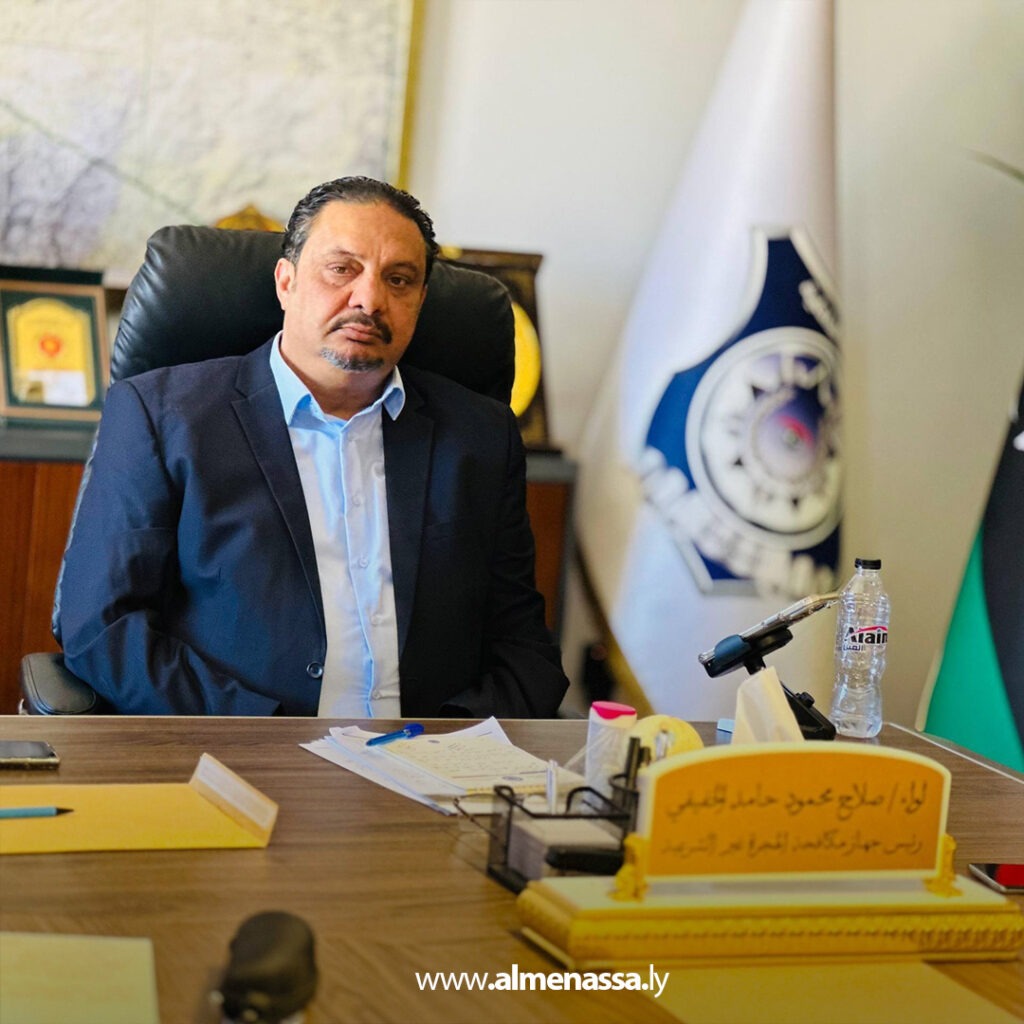 Extra 44.jpg111 44 رئيس جهاز مكافحة الهجرة يعقد اجتماعاً موسعاً لتعزيز الانضباط ورفع كفاءة الأداء اليومي