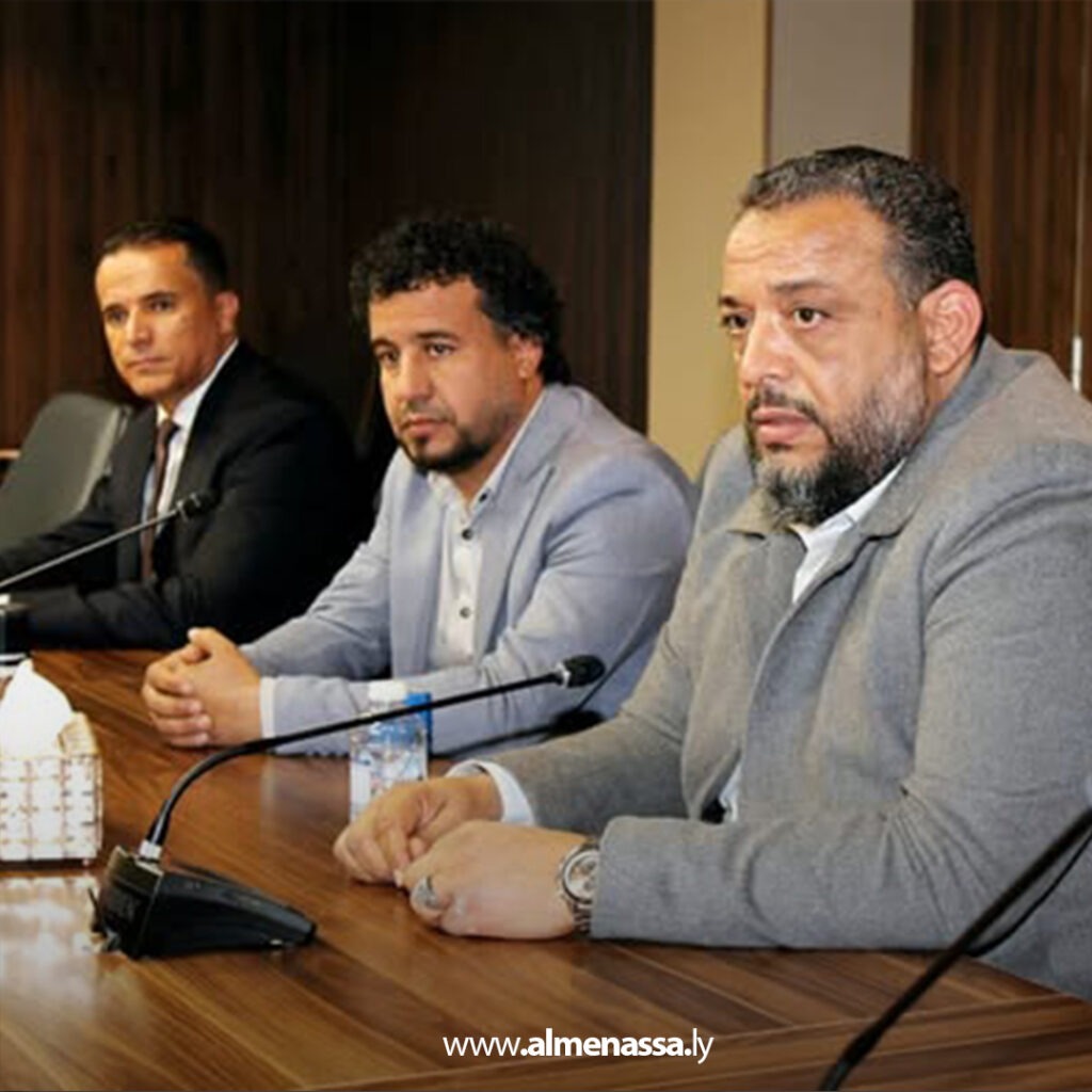 عبدالله اللافي يبحث مع عمداء بلديات الزاوية الكبرى أوضاع البلديات وتعزيز الخدمات 1 Extra 57.jpg1 57