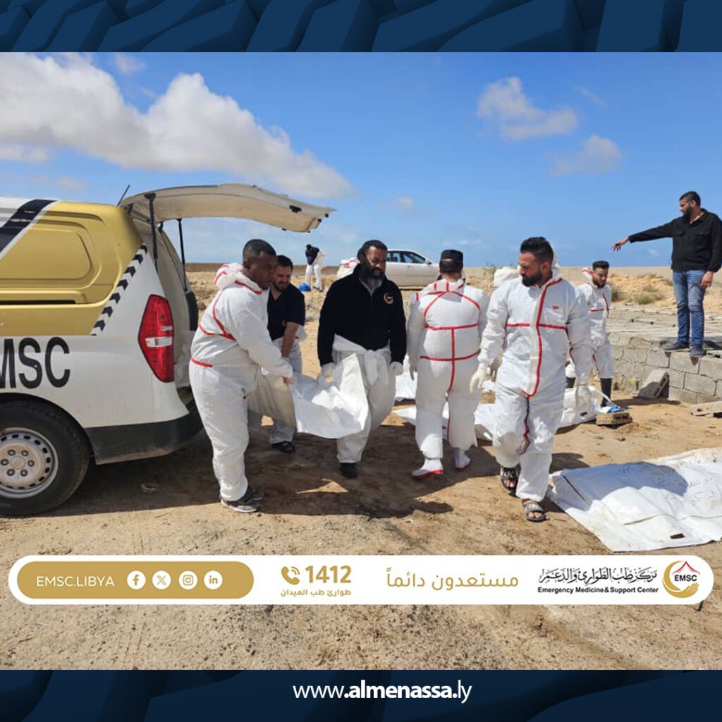 Extra 61.jpg3 61 انتشال 17 جثمان لمهاجرين غير شرعيين من سواحل زوارة ودفن 14 منهم