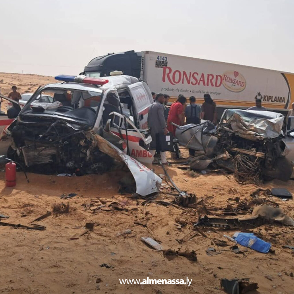 Extra 66.jpg2 66 وفاة سائق إسعاف في حادث سير مروّع على الطريق الساحلي بمنطقة رأس لانوف