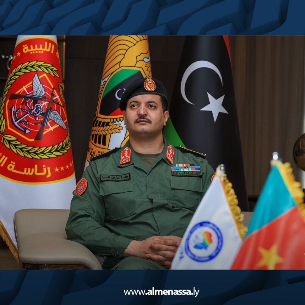 Extra 66.jpg5 66 رئيس الأركان العامة يستقبل وفد اتحاد التلفزة الخاصة بأفريقيا (UTPA)