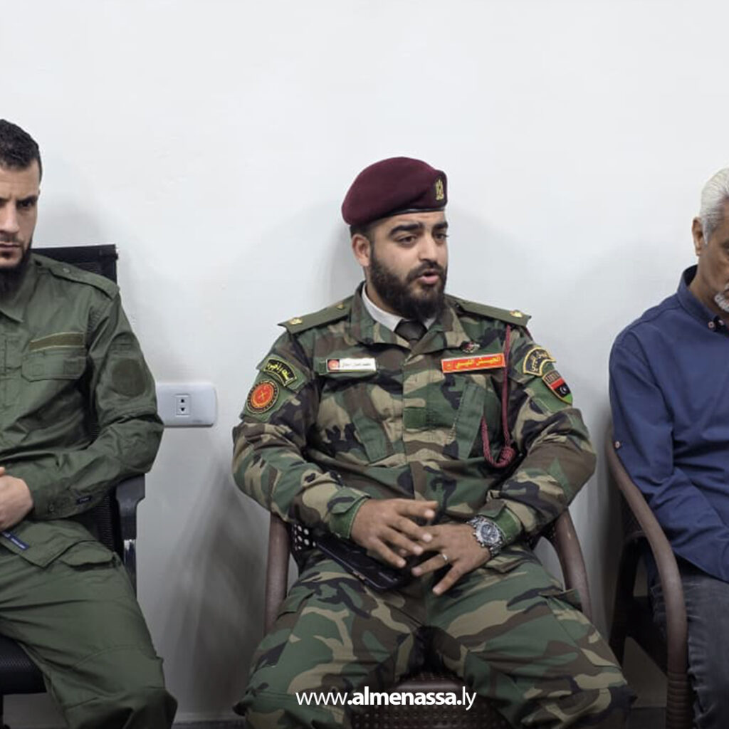 Extra 68.jpg4 68 مدير أمن الجفارة يبحث مع الأجهزة الأمنية والعسكرية تشكيل غرفة عمليات مشتركة لتعزيز الاستقرار في العامرية والناصرية