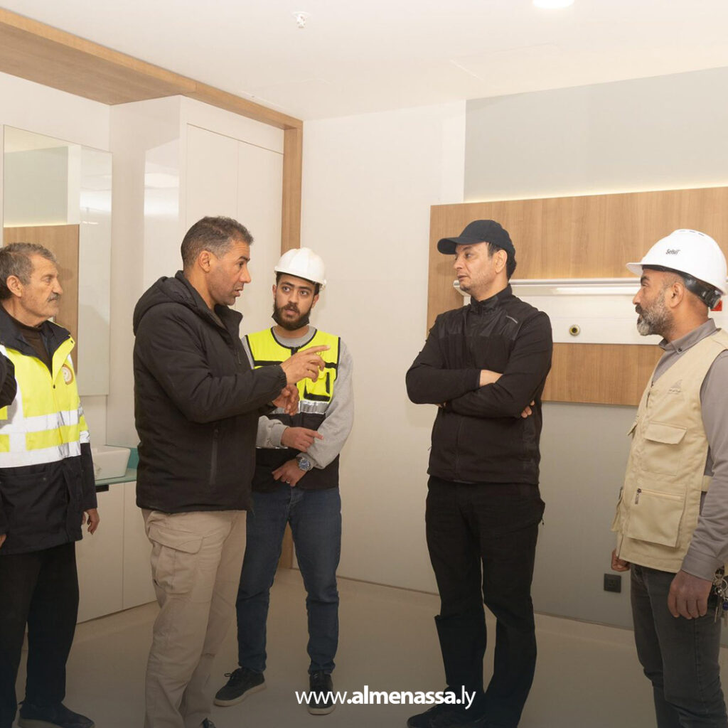 Extra 7.jpg11 7 المهندس بالقاسم حفتر يتفقد مشاريع إسكانية وخدمية في القبة ودرنة