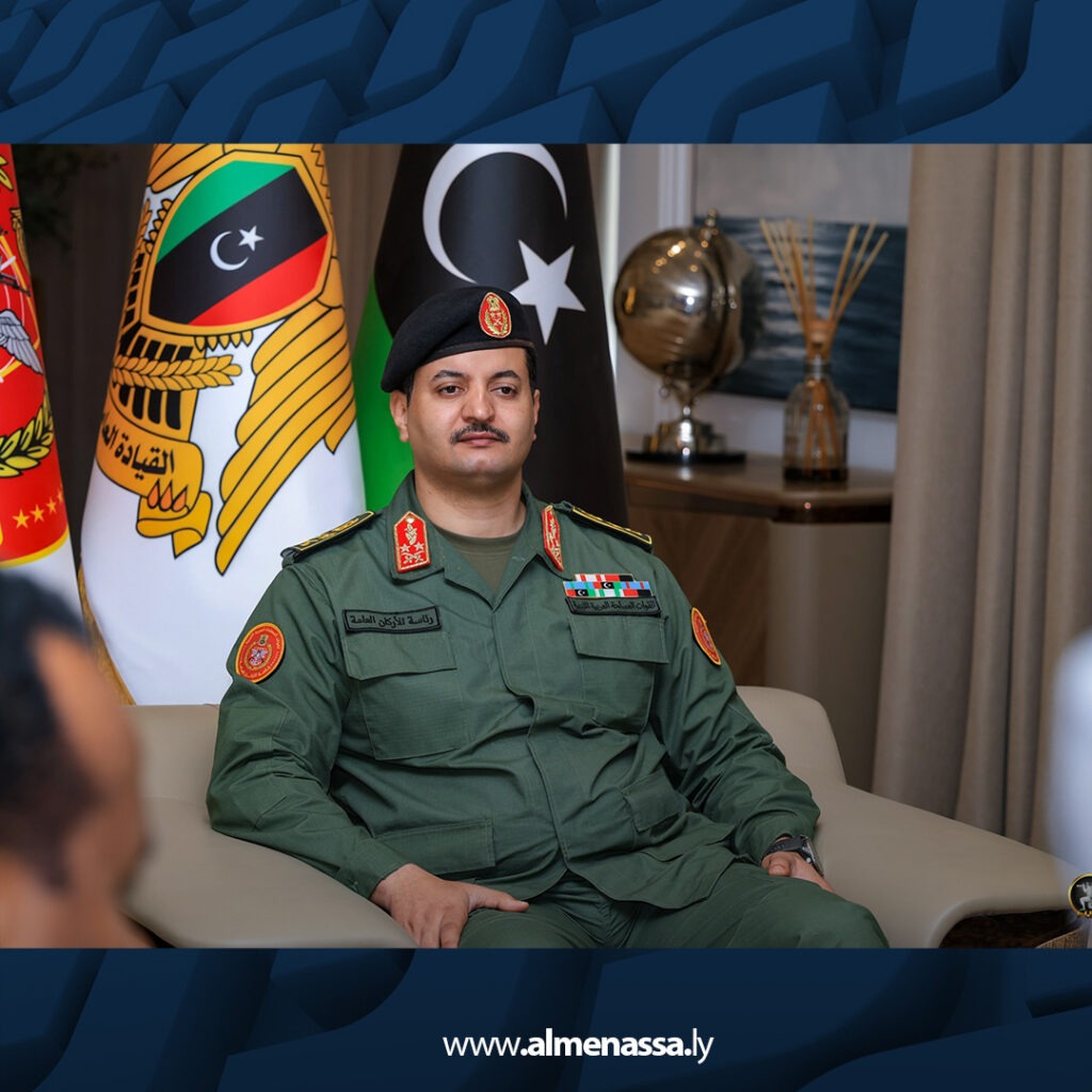 Extra 7.jpg15 7 رئيس الأركان العامة يستقبل وفد اتحاد التلفزة الخاصة بأفريقيا (UTPA)