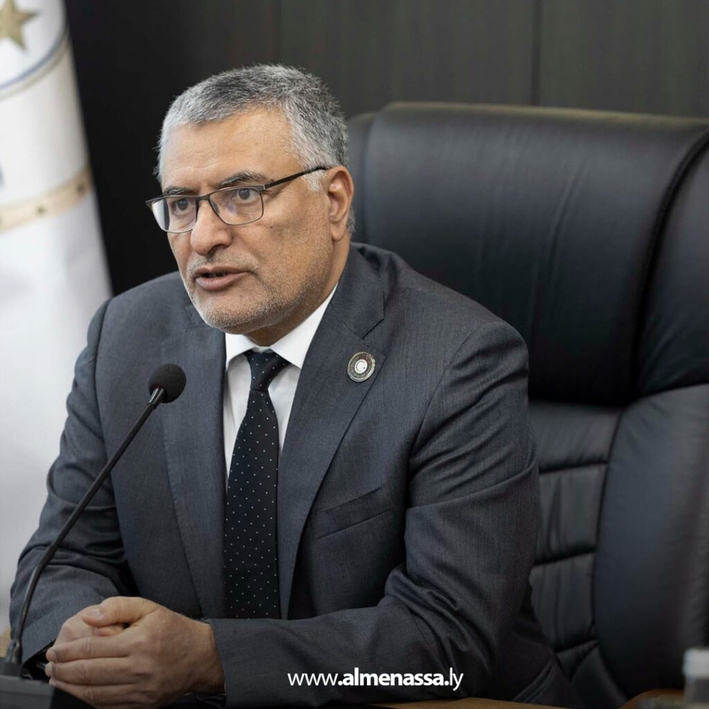 Extra 79.jpg3 79 الأعلى للدولة يبحث آفاق شراكة اقتصادية تشمل الاستثمار والطيران والزراعة مع ماليزيا