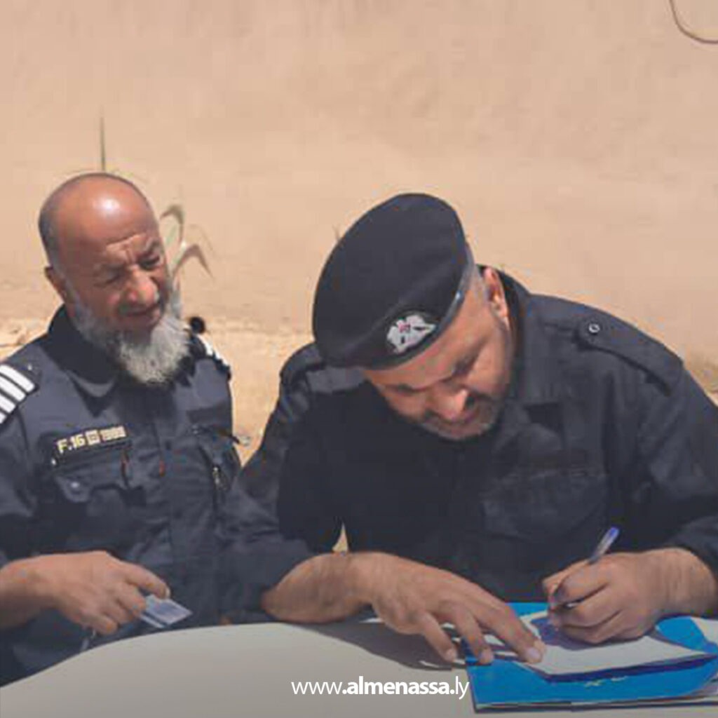 Extra 89.jpg11 89 الشرطة الزراعية بقمينس وسلوق تضبط مخالفات استخدام مياه النهر بتوصيلات غير قانونية