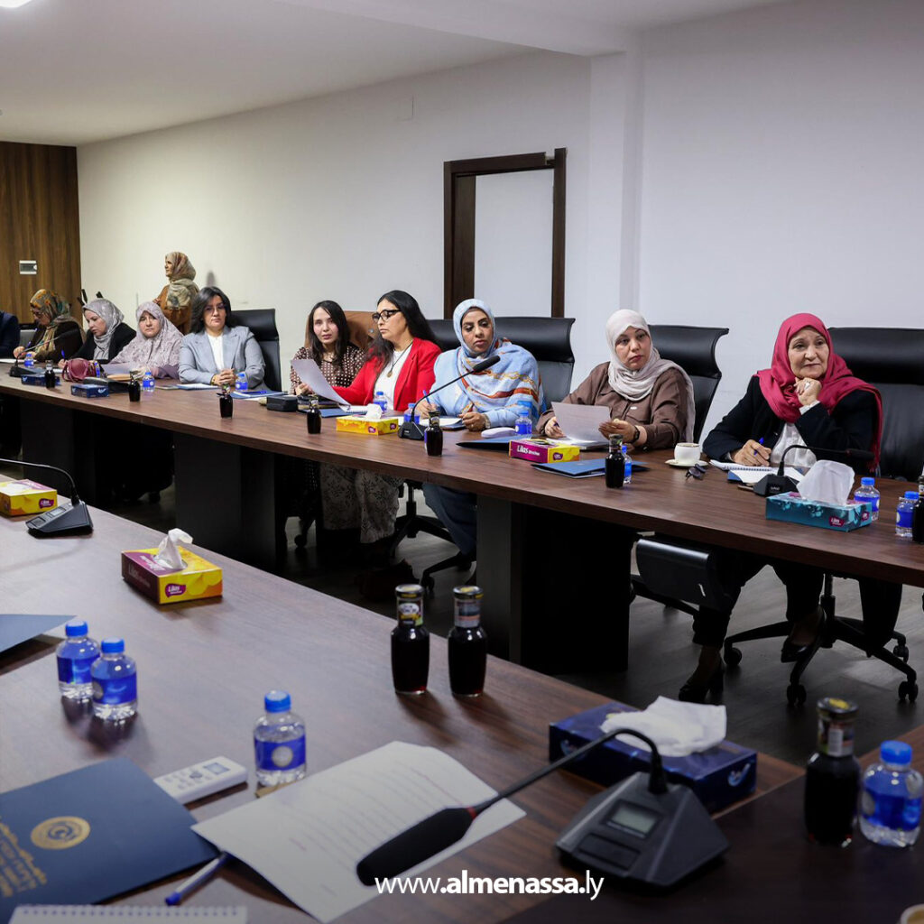 Extra 9.jpg10 9 وزير الدولة لشؤون المرأة تستعد للاحتفاء بالمرأة الليبية العاملة في القطاع الحكومي