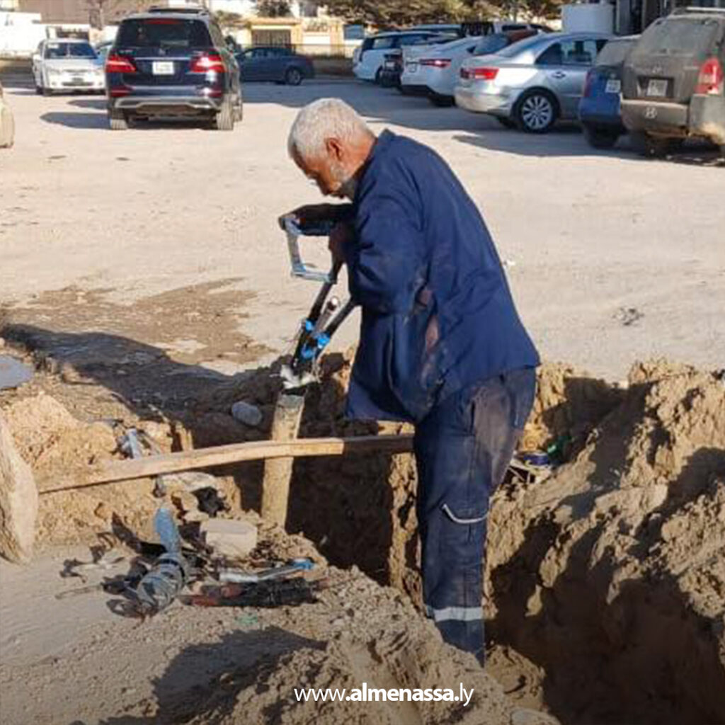 Extra 96.jpg11 96 إصلاح المغذي الرئيسي في طابلينو ببنغازي وإعادة التيار الكهربائي بدعم صندوق الإعمار وإشراف وزارة الكهرباء