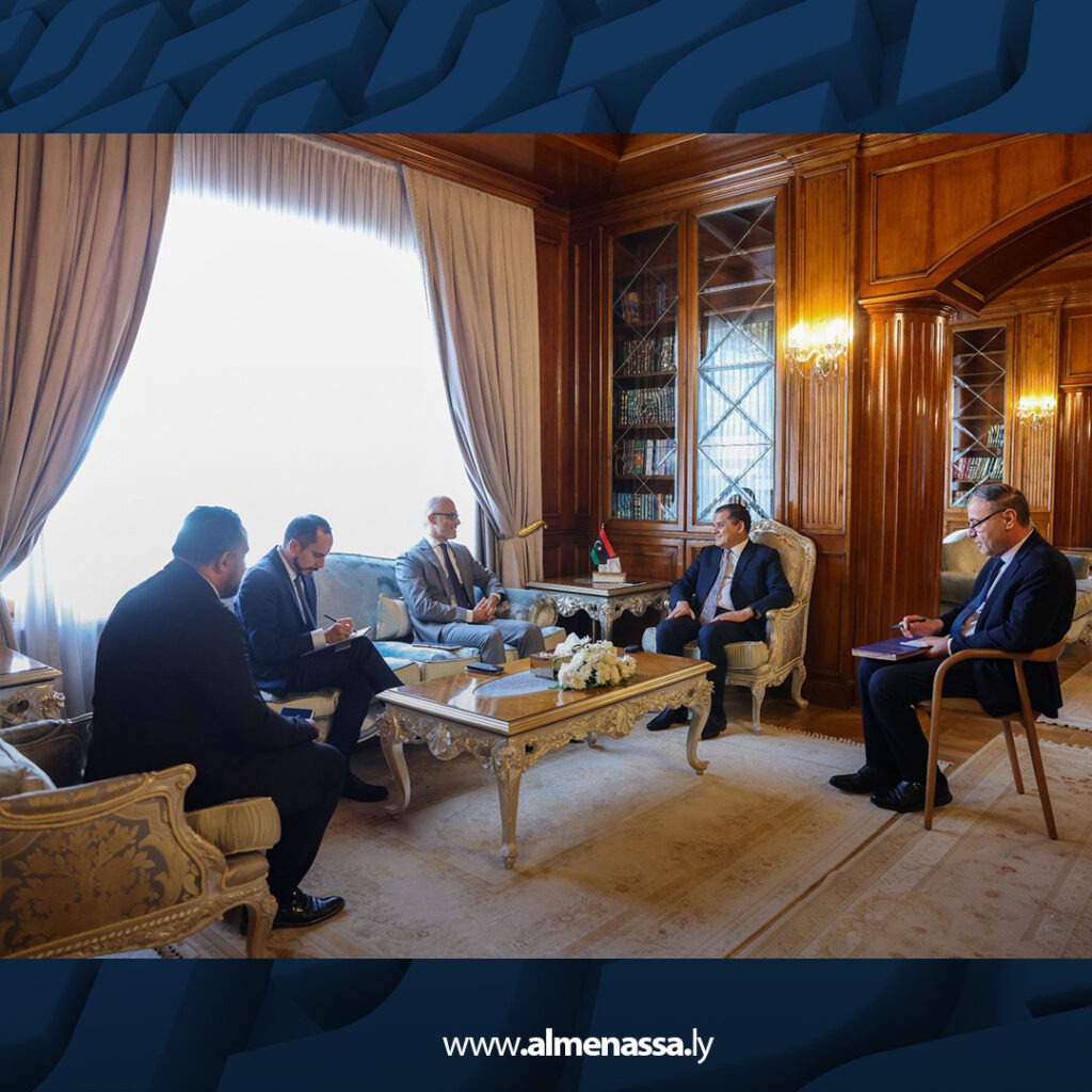 extra Recovered 12 الدبيبة يبحث مع سفير الاتحاد الأوروبي رفع قيود الطيران والإنفاق الموحد في طرابلس