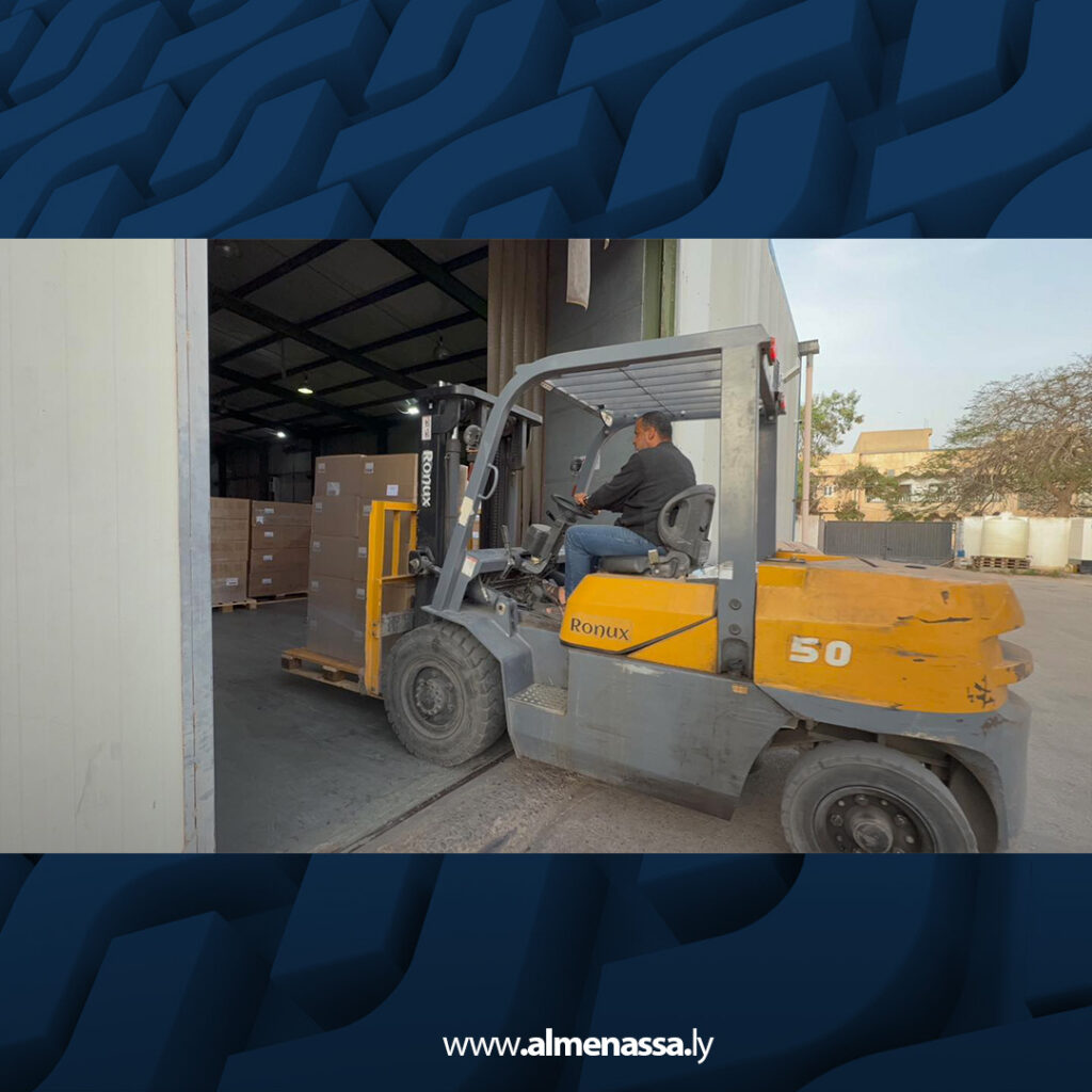 extra Recovered 16.jpg7 16 دفعة أجهزة غسيل كلى تصل إلى ليبيا عبر 32 حاوية لدعم المراكز الطبية