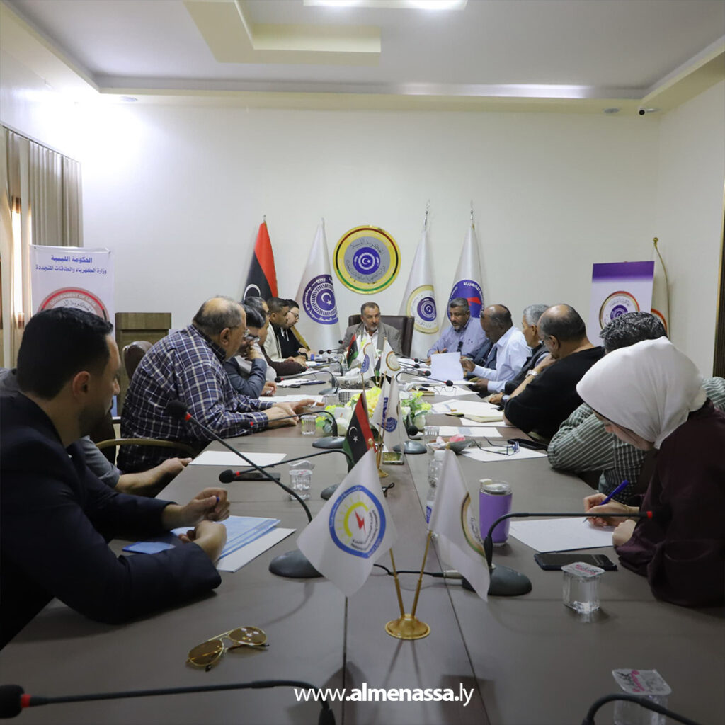 extra Recovered 30.jpg5 30 لجنة ذروة الأحمال تضع خطة طوارئ لصيف 2026 لحماية الشبكة الكهربائية وتدفع بإجراءات عاجلة