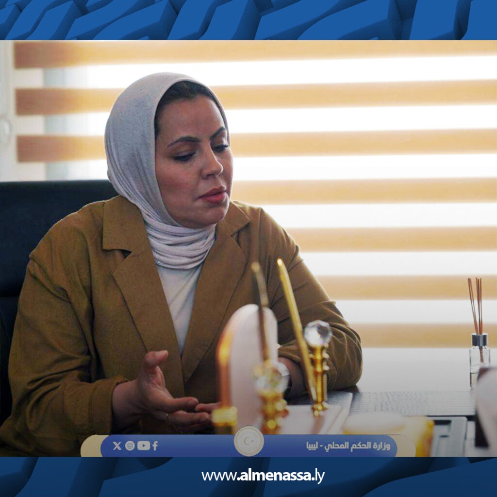 extra Recovered 77.jpg2 77 وكيل شؤون البلديات يبحث دعم نشاطات المرأة وتعزيز دورها في العمل البلدي