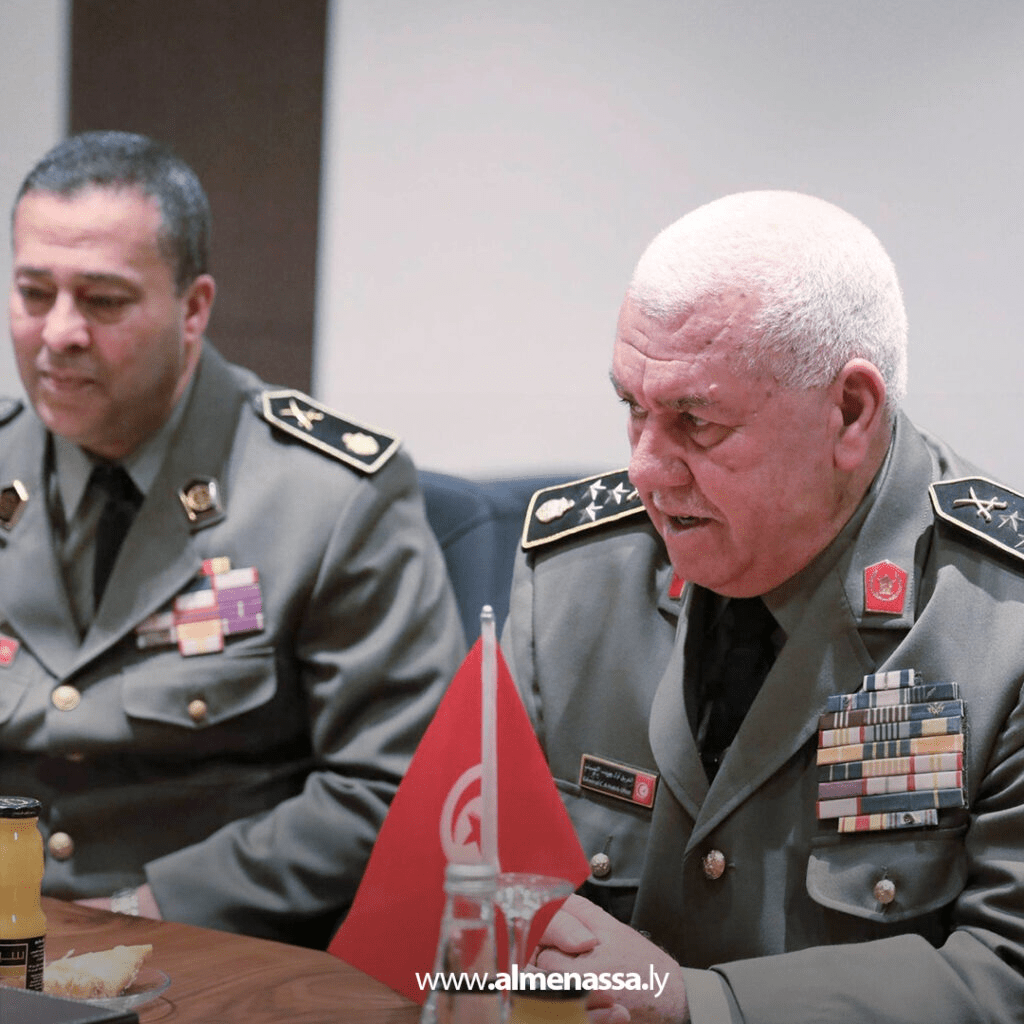 Chief of General Staff and Tunisian Intelligence Official Discuss Military Cooperation 1 image 29