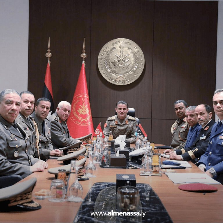 Chief of General Staff and Tunisian Intelligence Official Discuss Military Cooperation 3 image 32