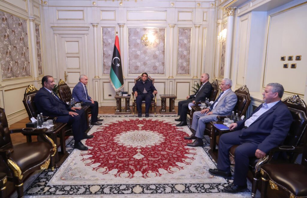 1 7 المنفي يبحث مع اللجنة الاستشارية للمجلس الأعلى لأمازيغ ليبيا مستجدات العملية السياسية وحقوق المكونات الوطنية