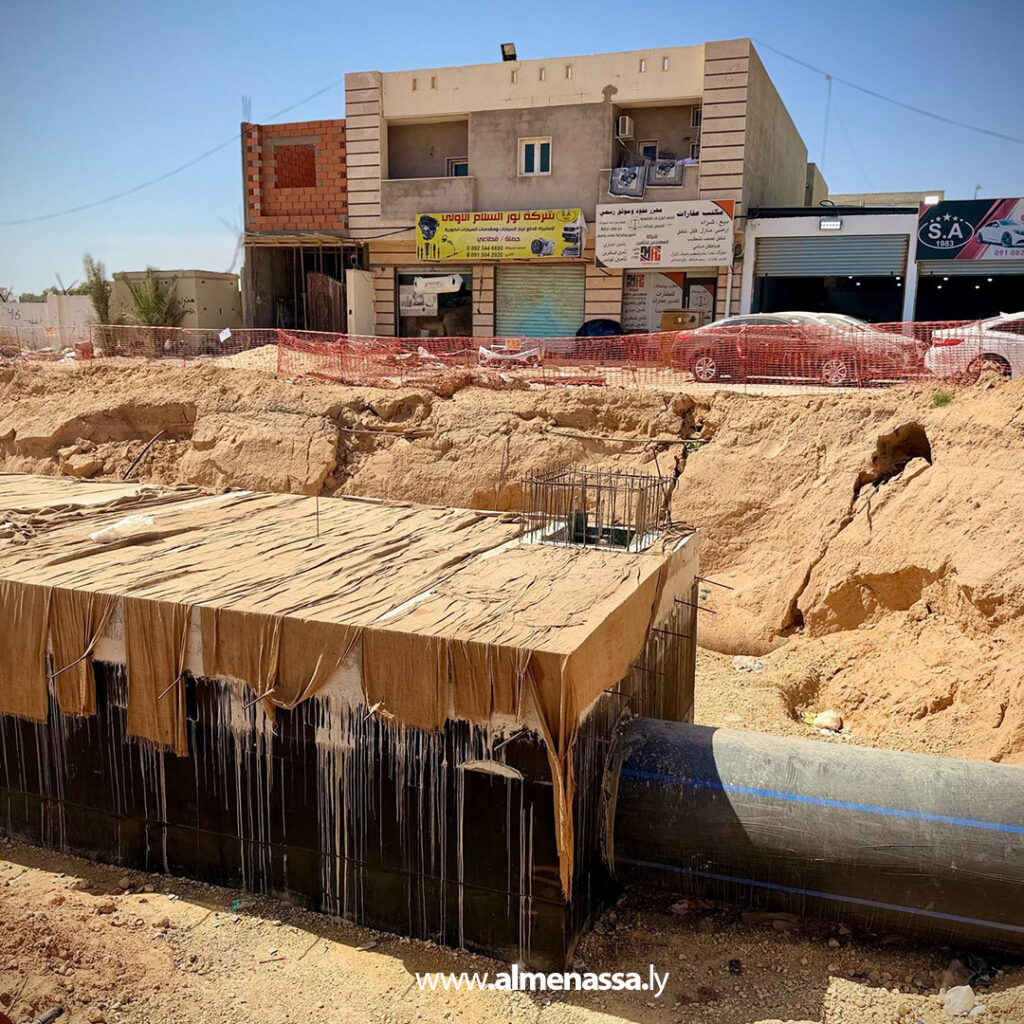 Extra 18.jpg4 18 وزير الإسكان يتابع ميدانيا سير العمل بمشروع الطريق الدائري الثالث في طرابلس