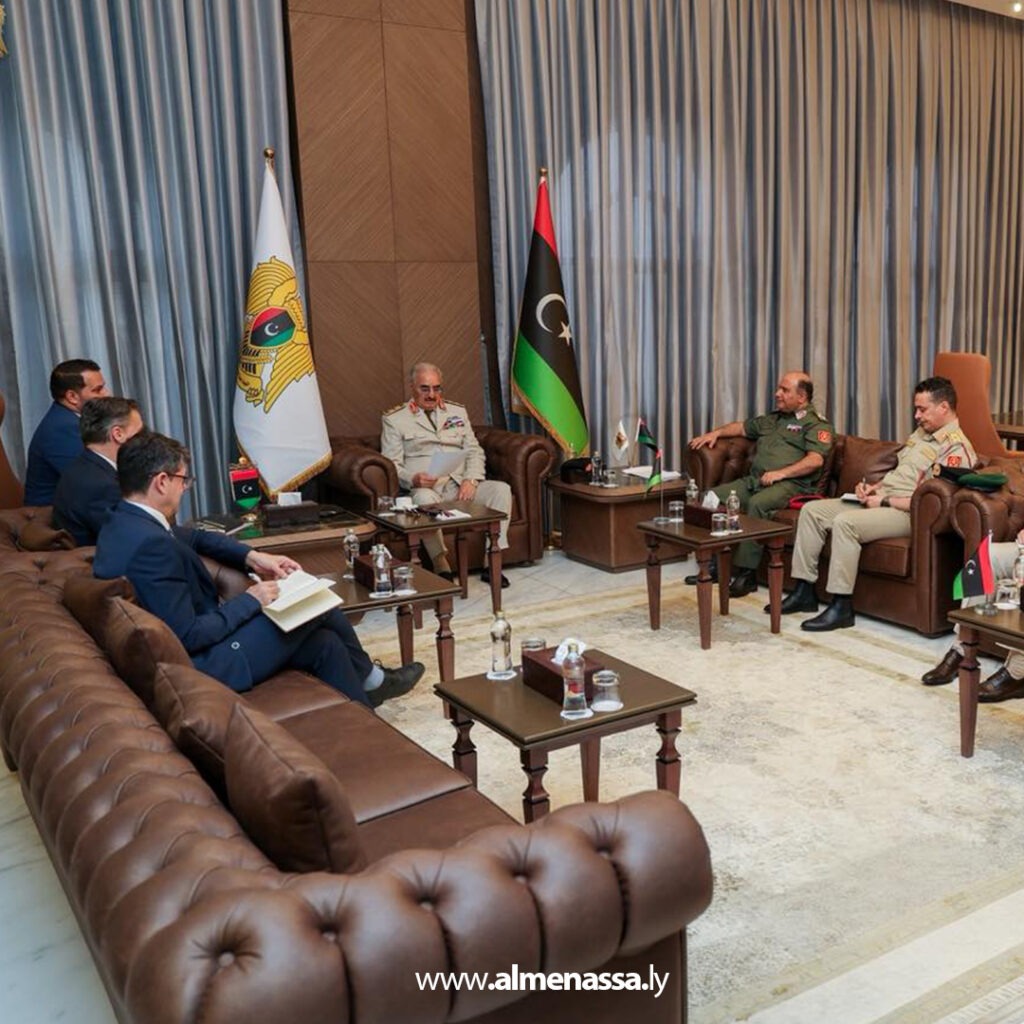 Extra 2.jpg1 2 القائد العام يستقبل سفير جمهورية فرنسا لدى ليبيا تييري فالا في بنغازي