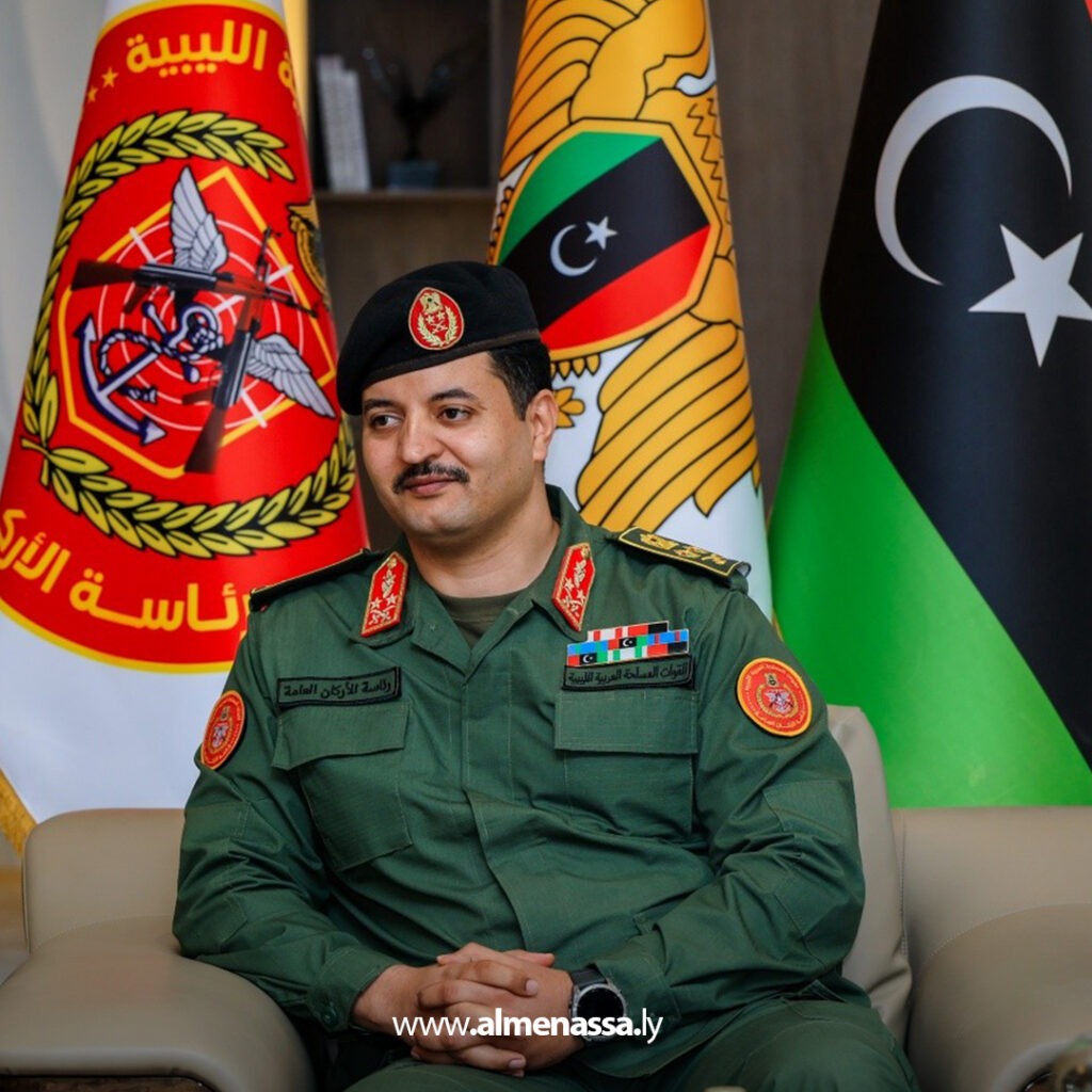 Extra 2.jpg4 2 رئيس الأركان العامة يعقد اجتماعًا لتعزيز التنسيق بين القوات المسلحة والأجهزة الأمنية