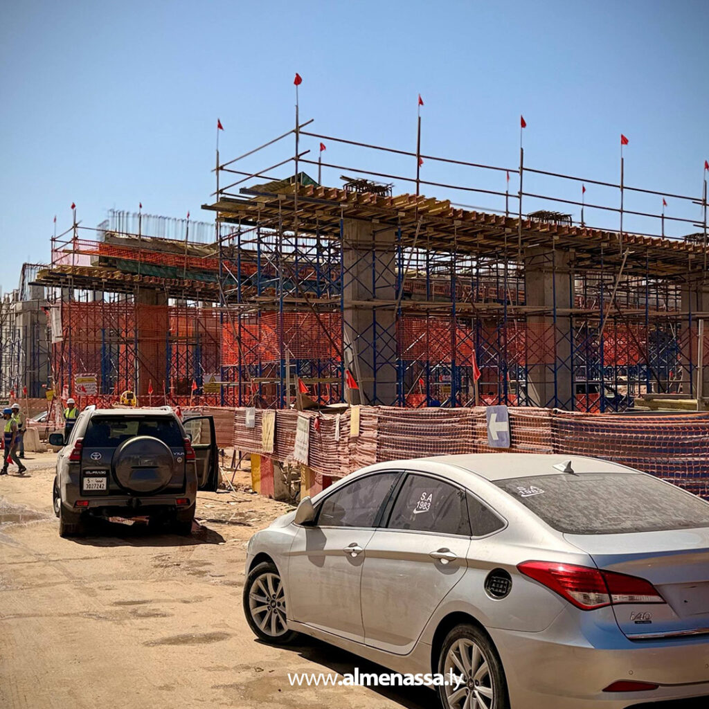 Extra 24.jpg3 24 وزير الإسكان يتابع ميدانيا سير العمل بمشروع الطريق الدائري الثالث في طرابلس
