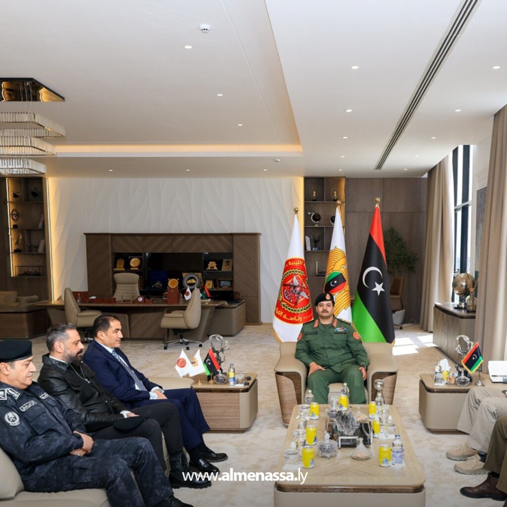 Extra 3.jpg2 3 رئيس الأركان العامة يعقد اجتماعًا لتعزيز التنسيق بين القوات المسلحة والأجهزة الأمنية