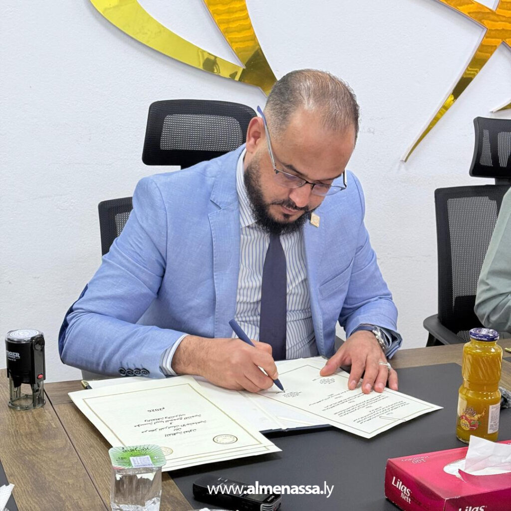 Extra 30 مؤسسة ليبيا للجميع ومركز الدراسات الاجتماعية يوقعان اتفاقية تعاون مشترك ويعلنان التحضير للبرنامج الوطني للتوعية المجتمعية