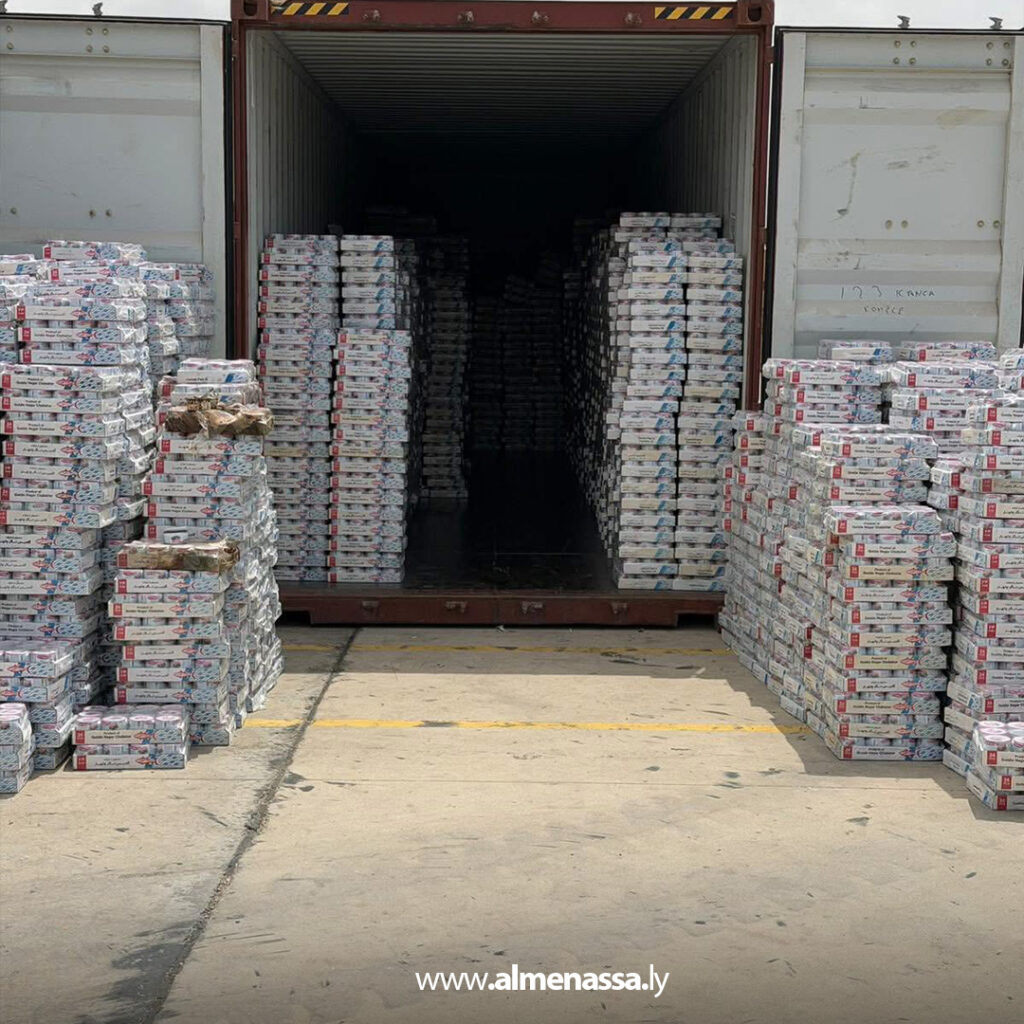Extra 30.jpg5 30 جمارك ميناء الخمس البحري تضبط شحنة تونة غير صالحة للاستهلاك قادمة من تركيا