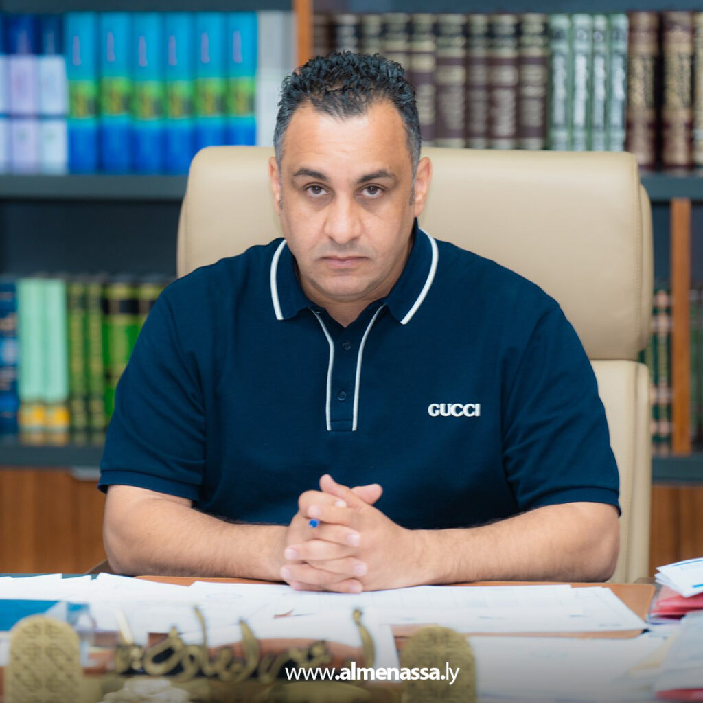 Extra 39.jpg2 39 وكيل وزارة الحكم المحلي يتابع سير العمل الإداري ببلدية بئر الأشهب ويبحث آليات تطوير الأداء