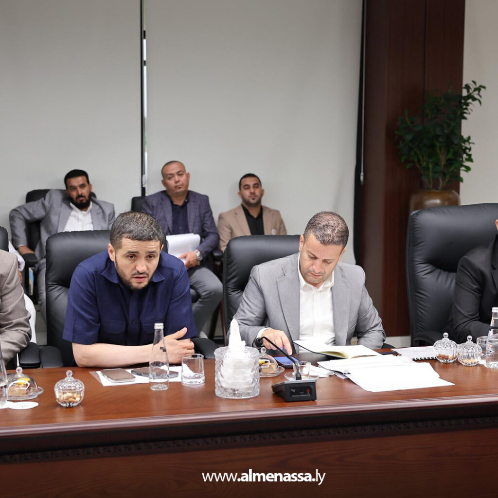 Extra 42.jpg2 42 الدبيبة يتابع أوضاع بلدية الرحيبات ويشدد على استكمال المشروعات الخدمية وفق الجداول الزمنية