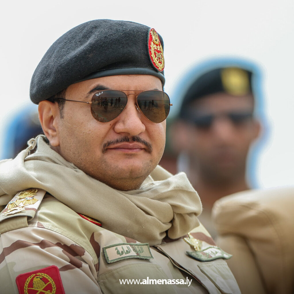 Extra 66.jpg1 66 نائب القائد العام يحضر المناورات البحرية ضمن “درع الكرامة 2” واستعراض جاهزية القوات البحرية