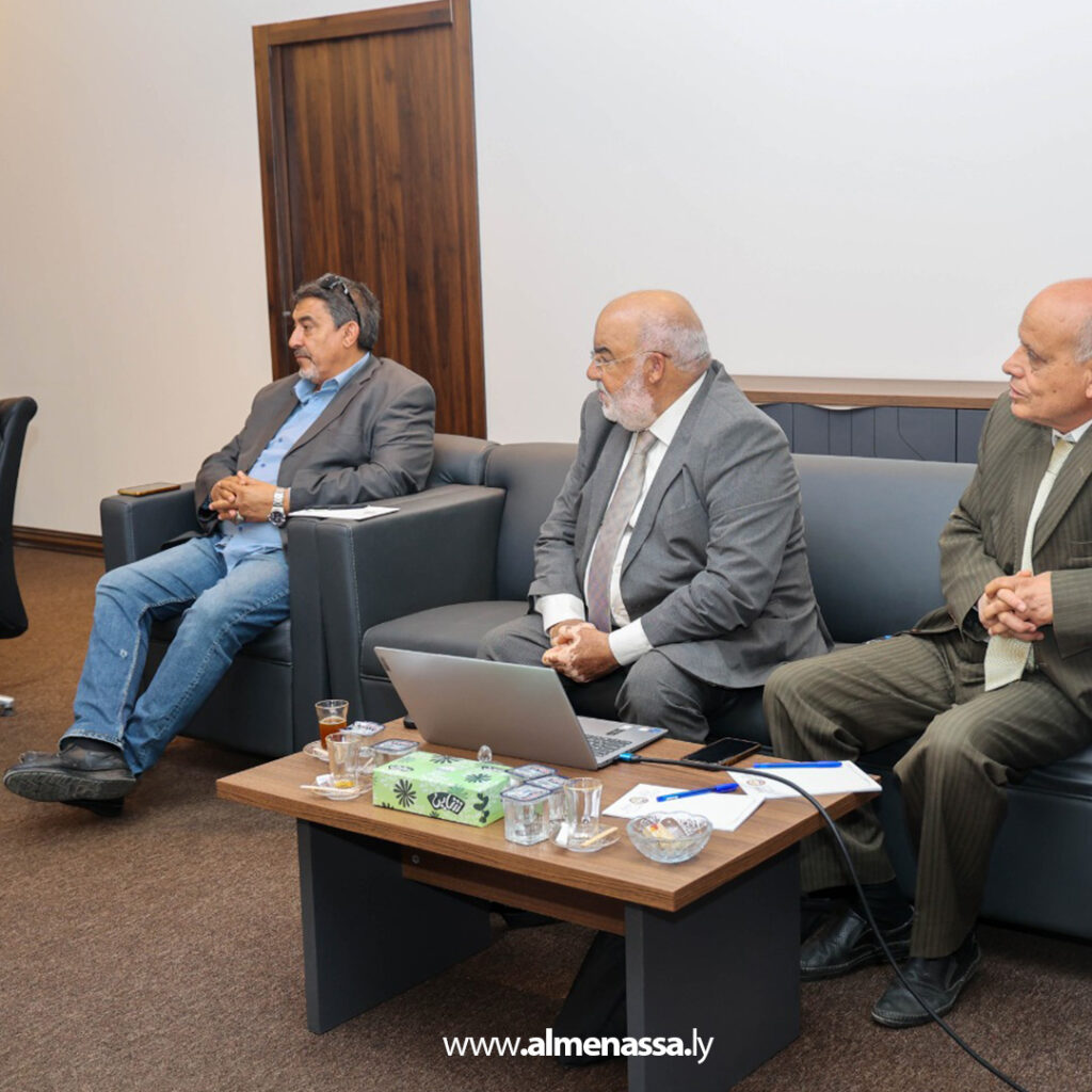 Extra 7.jpg2 7 النائب مصباح دومة يتابع نتائج مشروع المسح الإشعاعي مع مركز البحوث الصناعية