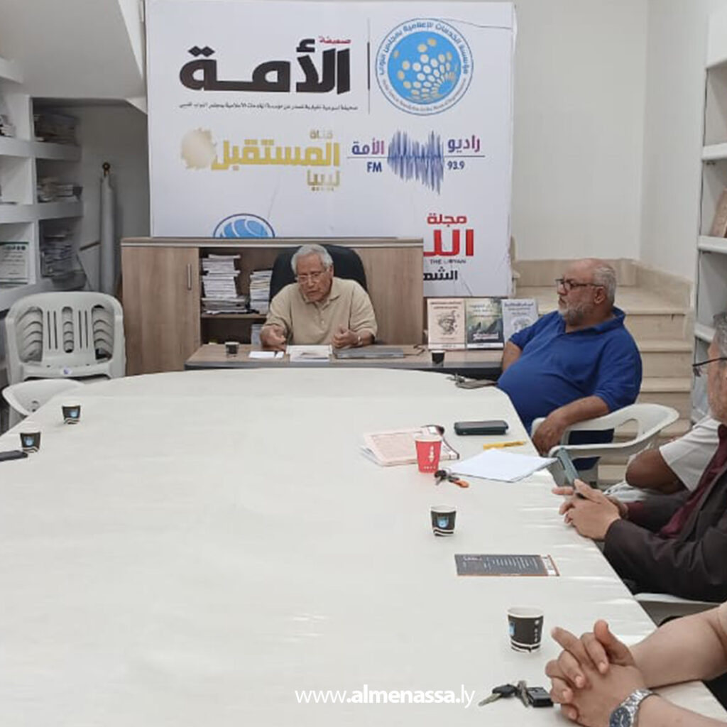 مذكرات الشين علنا في صالون الجابر الثقافي 9 Extra 9.jpg7 9 مذكرات الشين علنا في صالون الجابر الثقافي