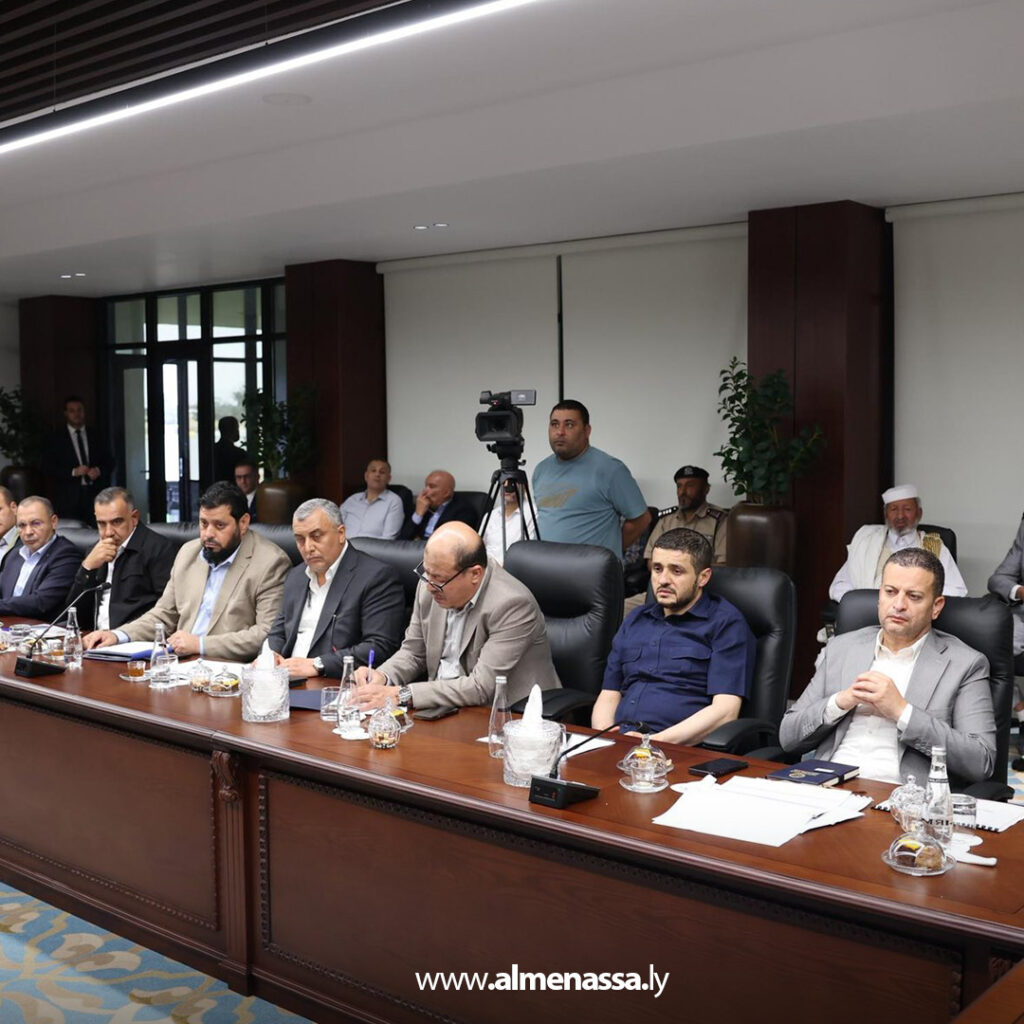 Extra.jpg32 الدبيبة يتابع أوضاع بلدية الرحيبات ويشدد على استكمال المشروعات الخدمية وفق الجداول الزمنية